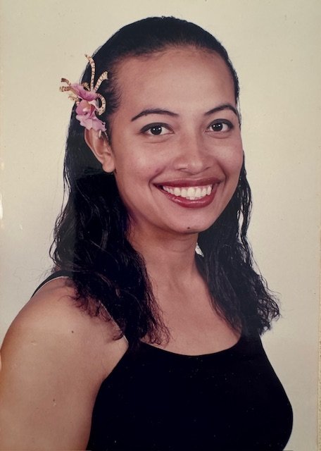 Donna Manuel (Background1).jpg