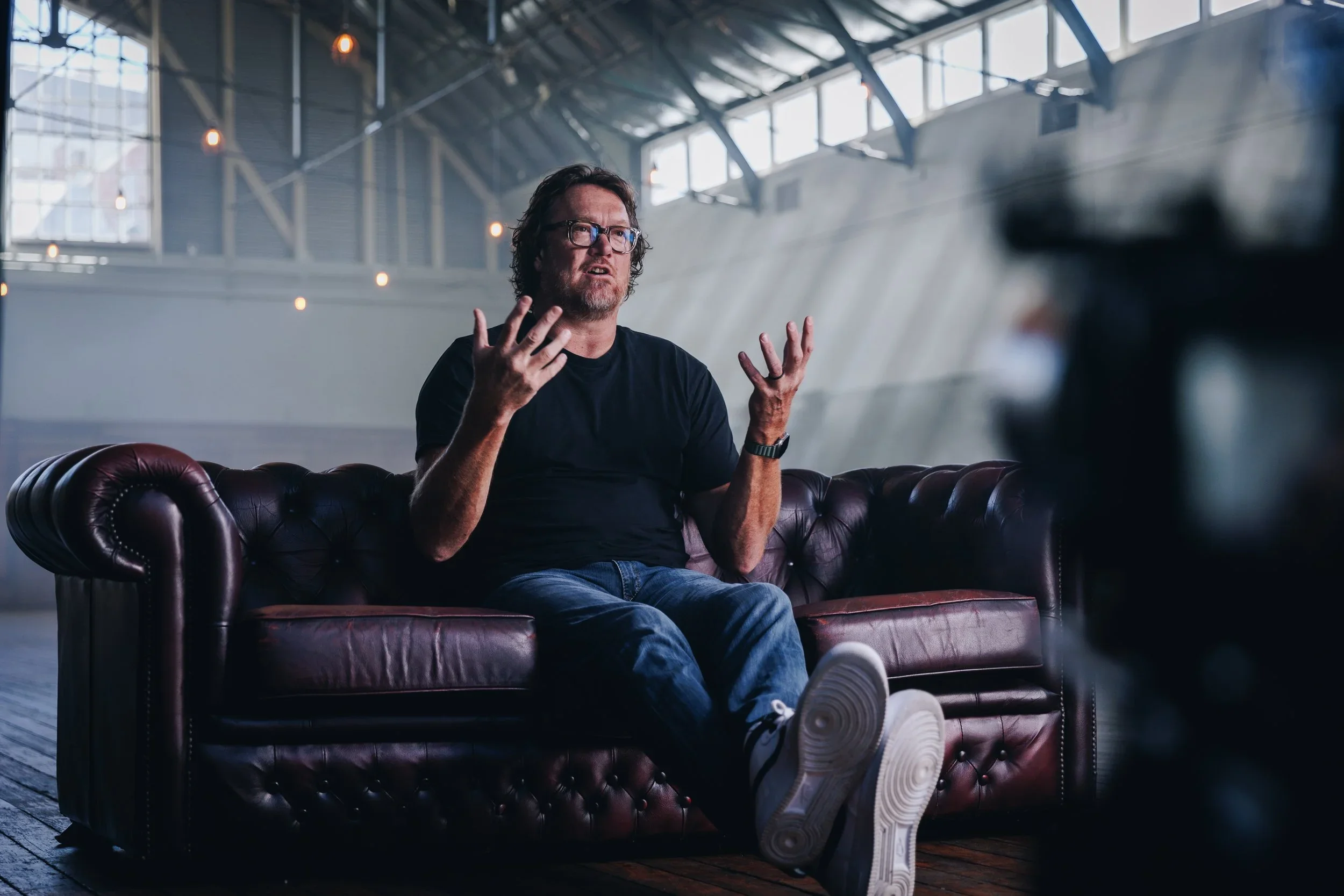 Luc Longley BTS 3.webp
