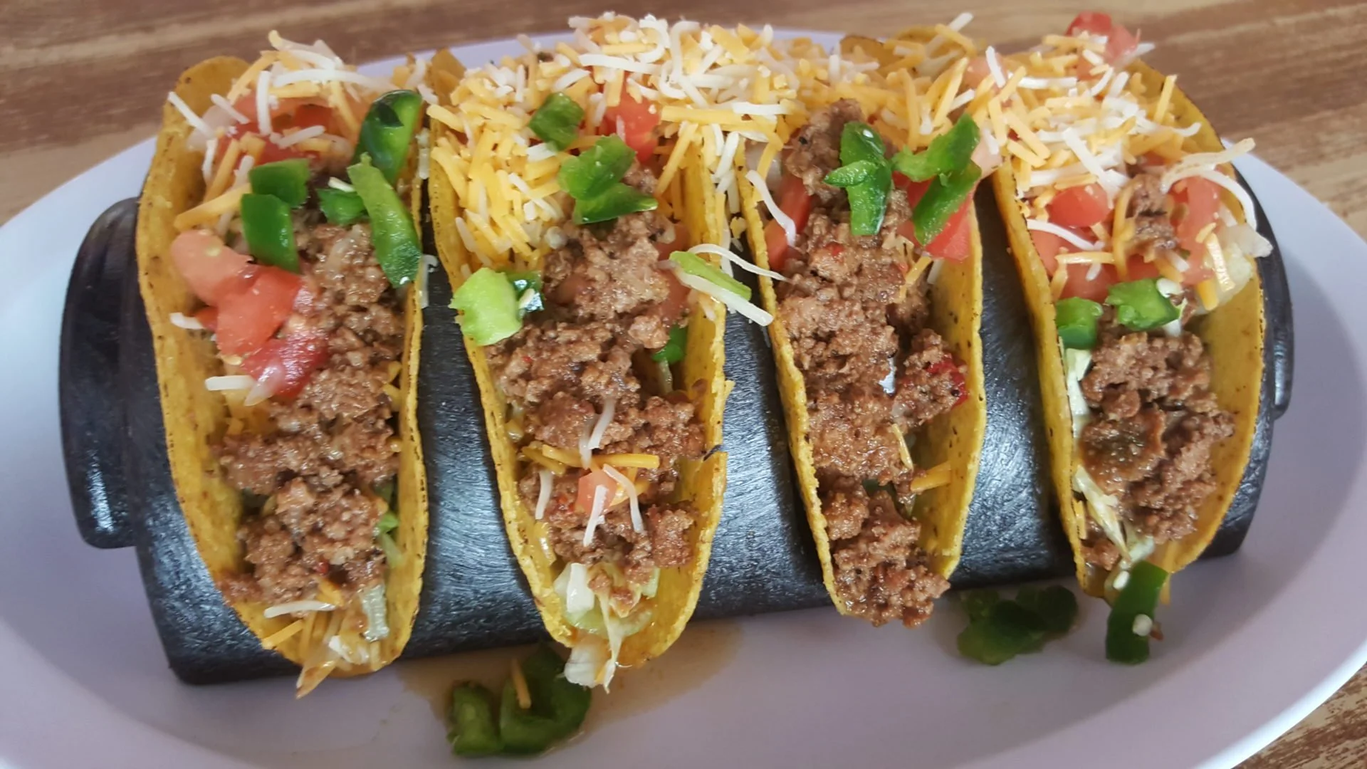 Ground_Beef_Crispy_Tacos-e1567292820467.jpg