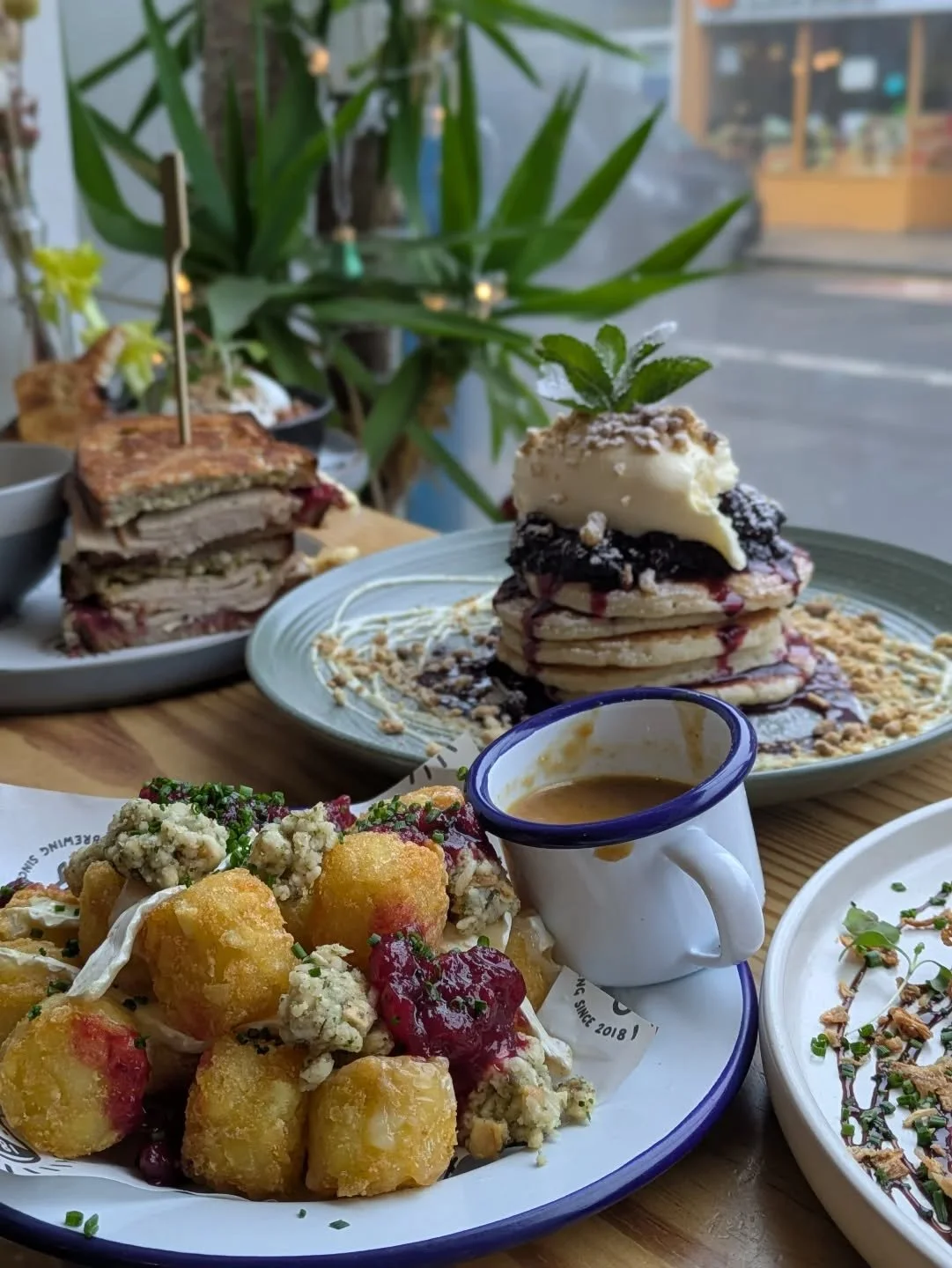 We hope you all had a very merry Christmas 🎄

We're back open SATURDAY 27th from 9am!!