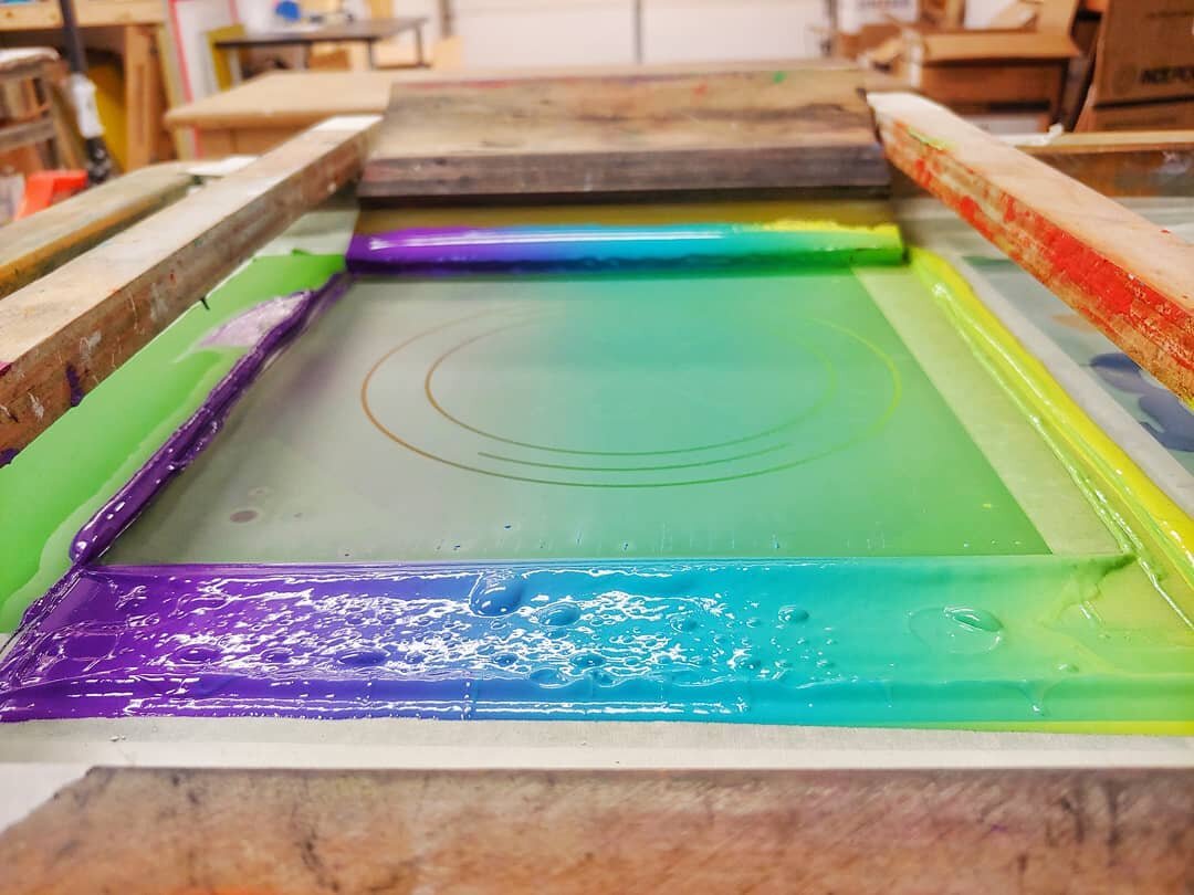 Happy split fountain monday! This was a fun color combo. 

#screenprintshop #dayton #screenprinting