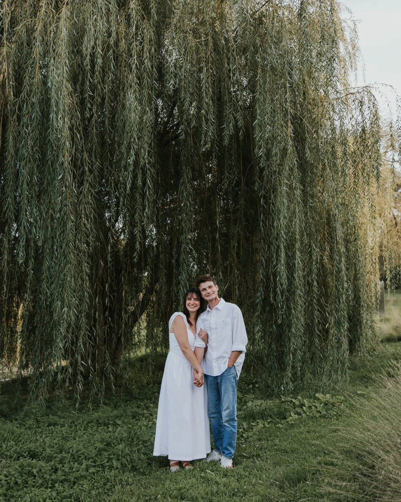 Sneak peeks from Hailey and Brendan's engagement session 🤍 tying the knot next August! 
.
#engagementphotos #stlouiswedding #engaged #missouriwedding #missouriweddingphotographer #stlouisweddingphotographer
