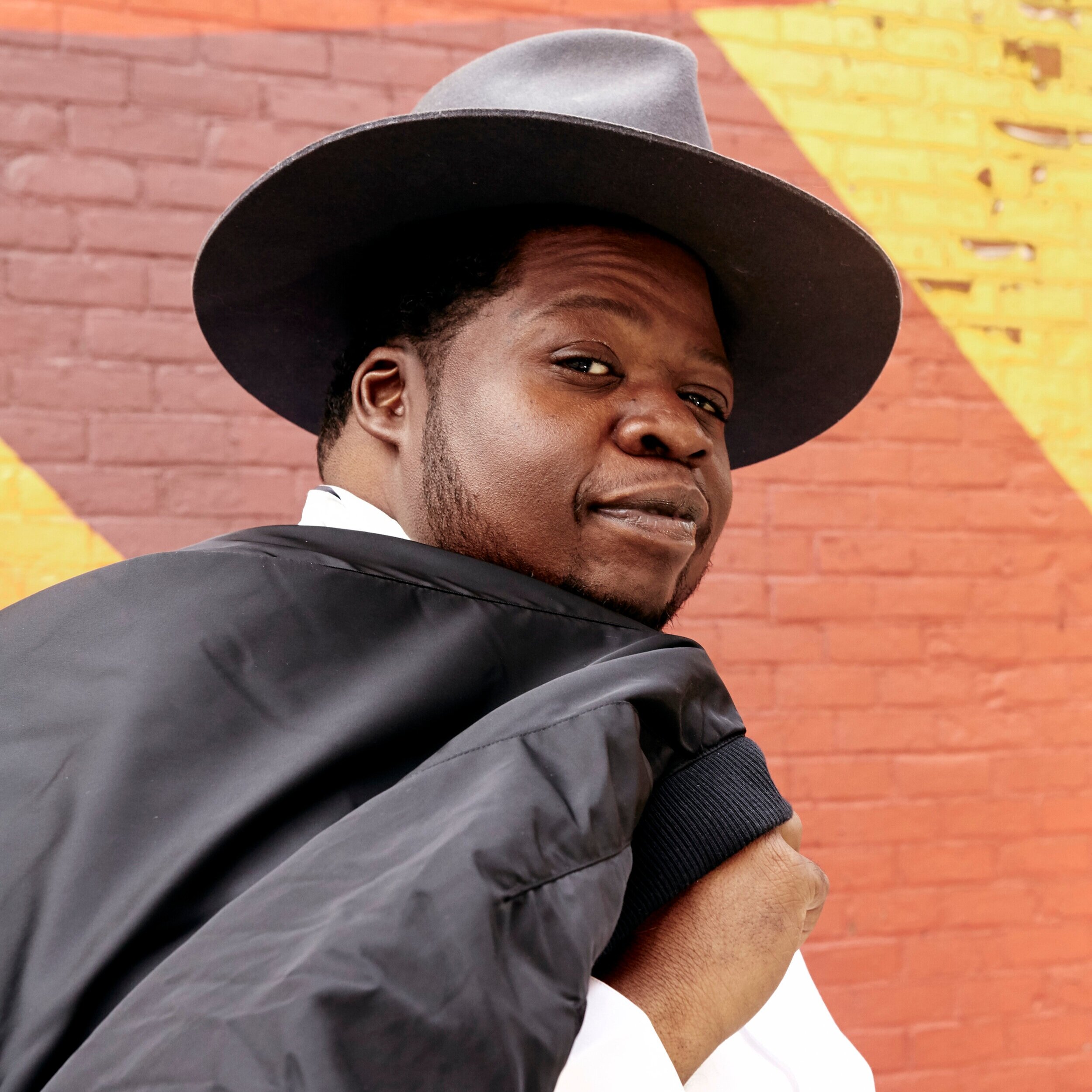 Creative: Portrait Photo - Environmental/Outdoor