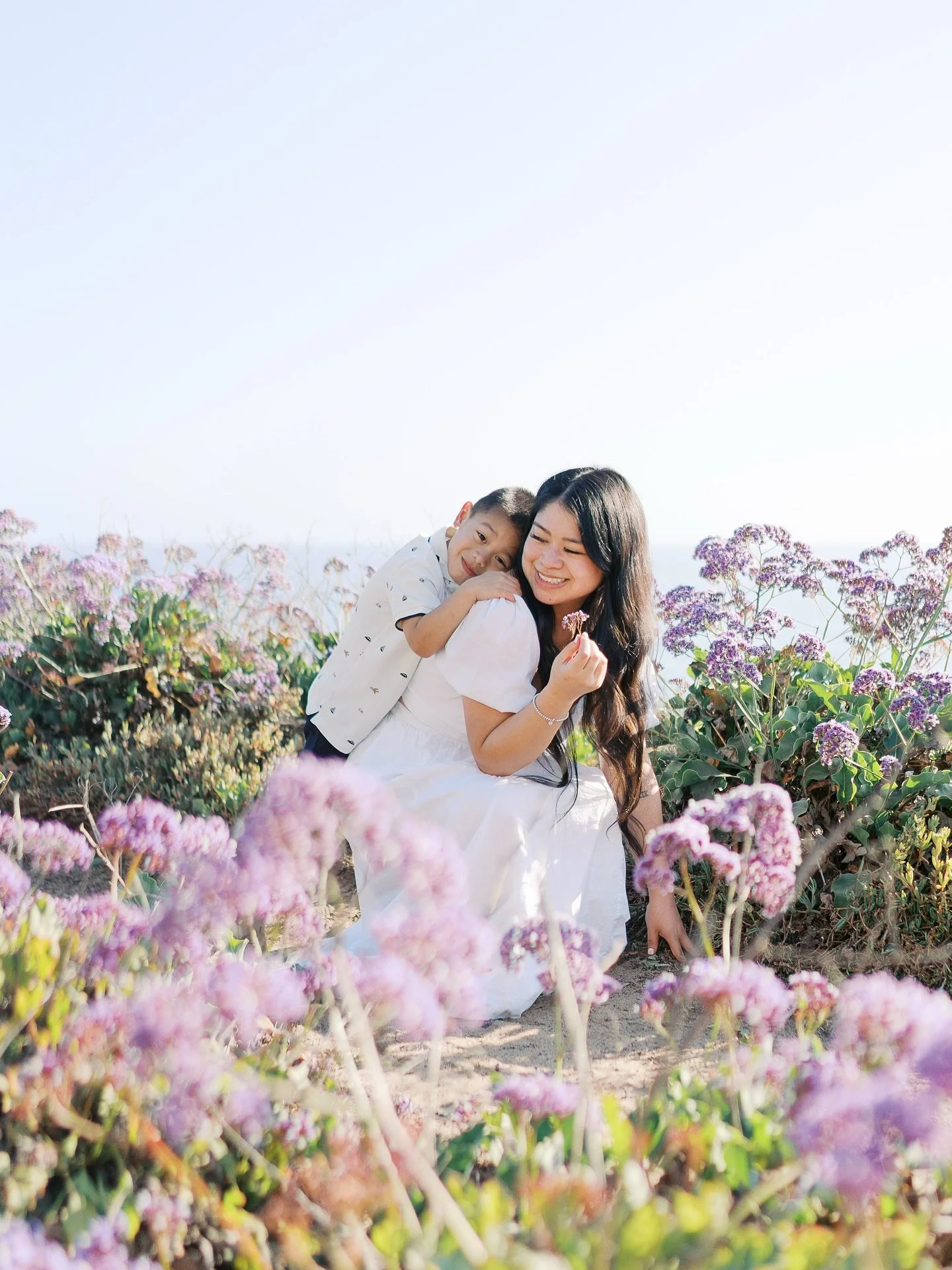 What started as a sweet family session turned into the most beautiful surprise proposal 💍

#carlsbadphotographer #encinitasphotographer #oceansideengagement #delmarphotographer #sandiegoproposal #sandiegoengagement #northcountyengagement #carlsbaden