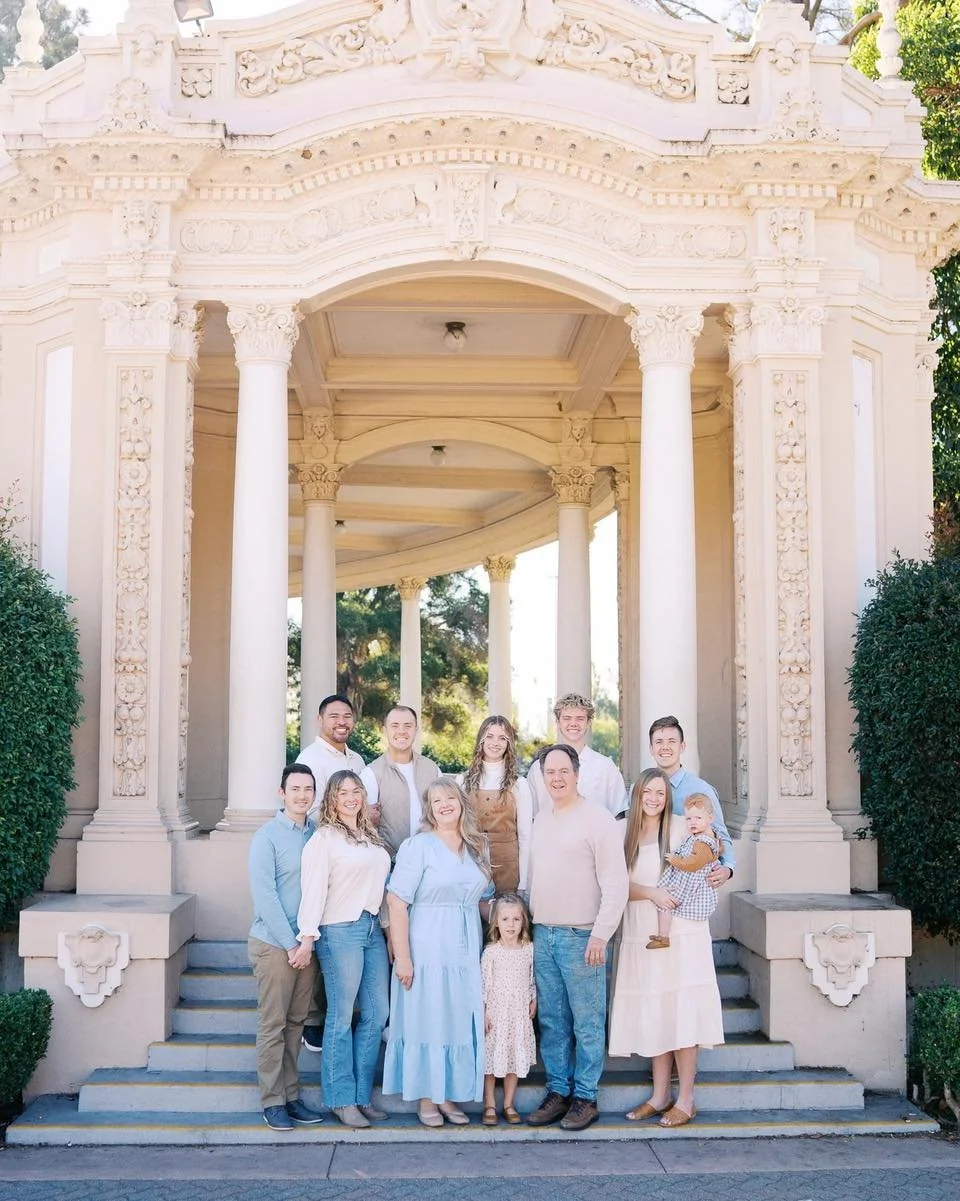 Photos for the sweetest humans 🥹 Did a multigenerational session at Balboa Park, and I&rsquo;m obsessed! I'll never say no to this place because it&rsquo;s just too pretty 😌

Multigenerational family wearing coordinated blue, white, cream and khaki