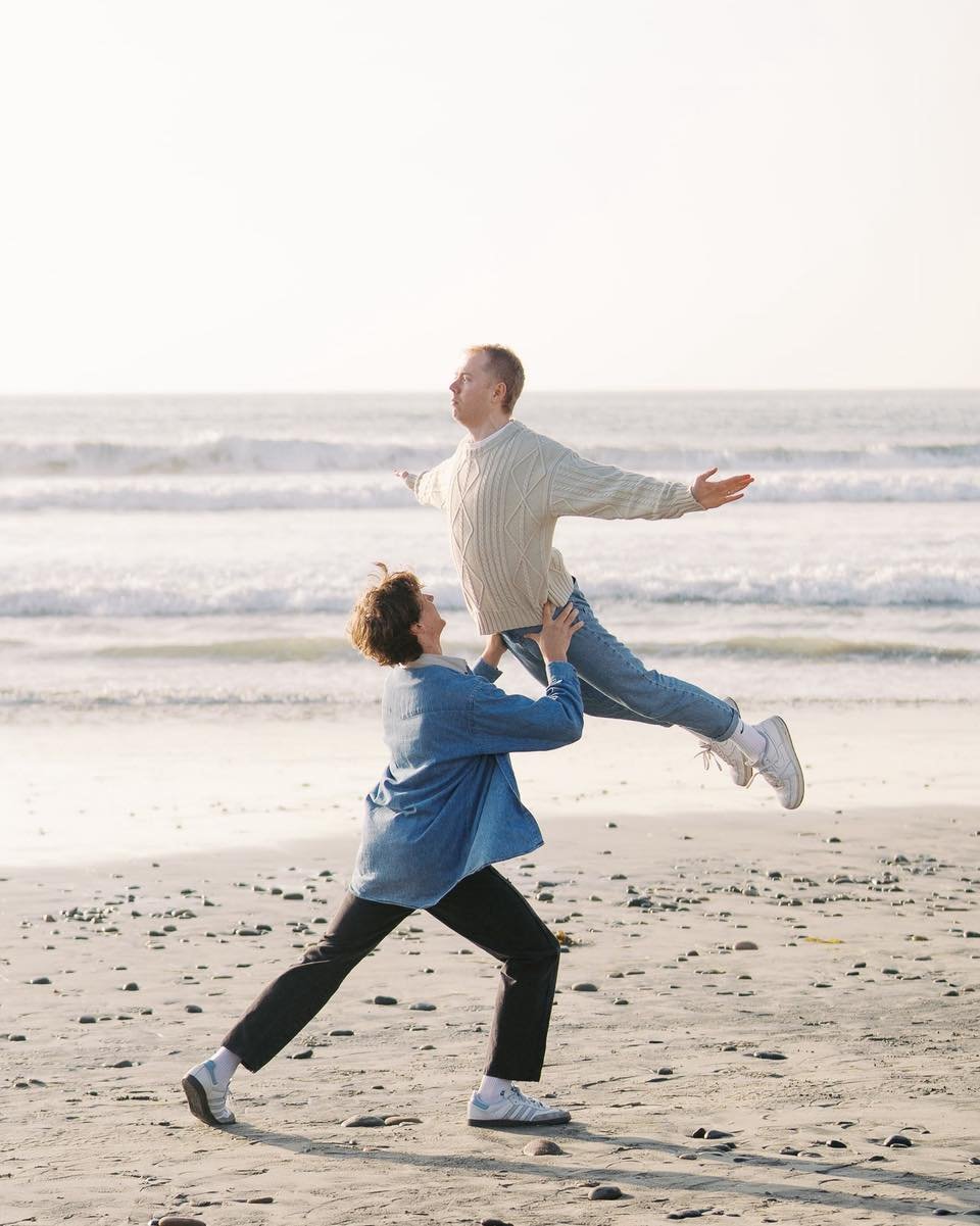 Less posing, more playing 🙌

#carlsbadfamilyphotographer  #CarlsbadBeach #EncinitasPhotographer #northcountysandiego #losangelesphotographer #losangelesfamilyphotographer 
Coastal family portraits, Carlsbad family photographer, Beach lifestyle photo