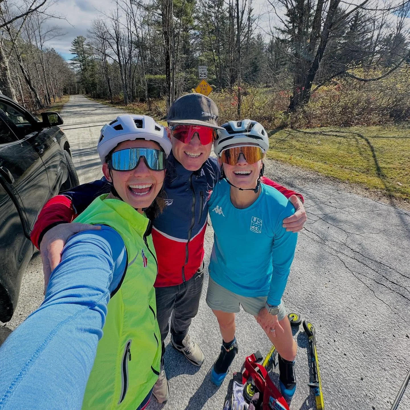 The last hard sessions with @smst2team before the season kicks off 🫶 The people who are by your side day in and day out, and community behind it, is what makes this journey so special. Feeling lots of love and good vibes going into this season and i