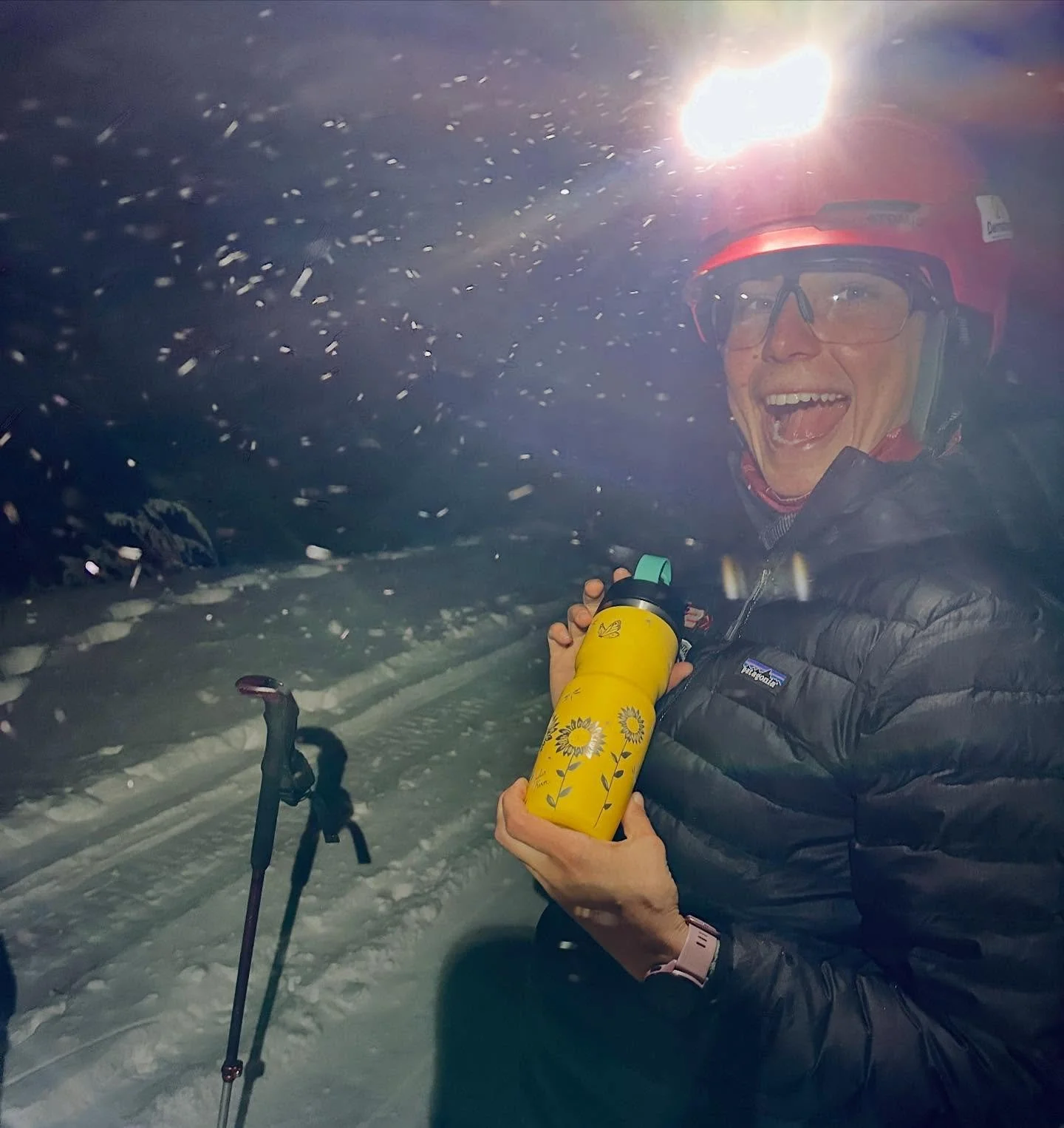 something in between season 🌧️☀️❄️ Don&rsquo;t sleep on shoulder season, it can be pretty darn special! 

#november #shoulderseason #vermont #somethinginbetween