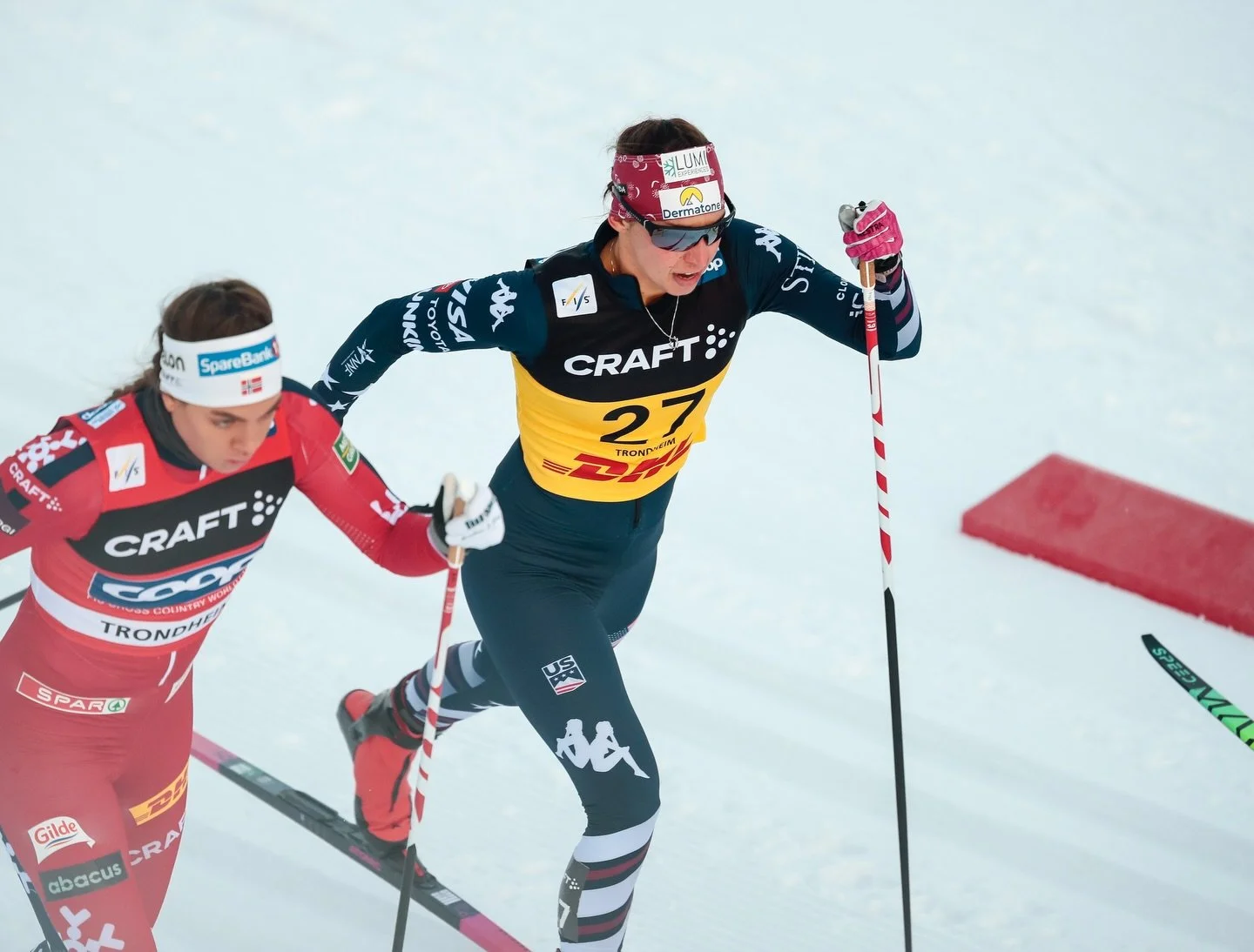 Moments of finding my stride this weekend, mixed with moments hungry for more. Engine is revving, time to keep charging on. 

📸: @nordicfocus 

#stifelusskiteam #skiing #xcskiing #langrenn #trondheim