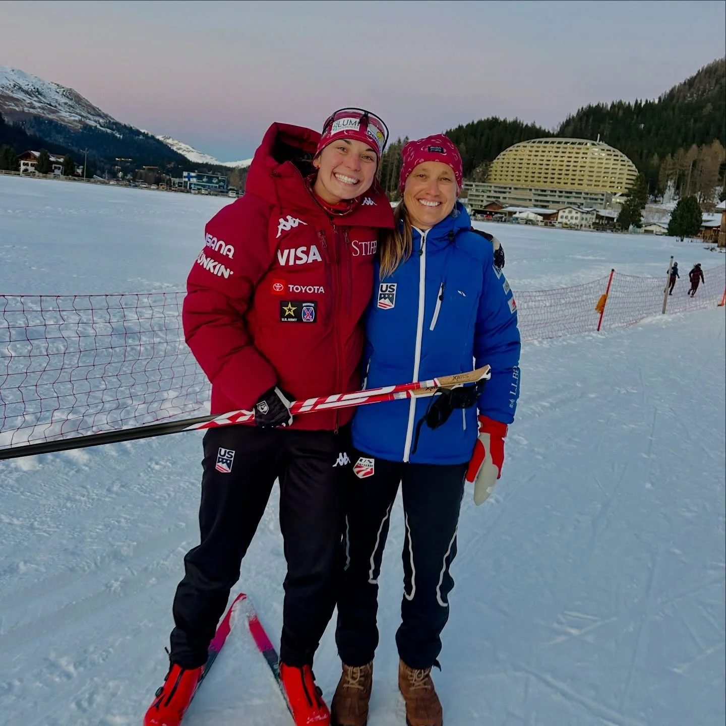 Finding smiles (and my mom!), the race fight, and some speedy VT @usskiteam men! Inspiring day by @jack_attack557 and @ben.0gden , can&rsquo;t wait to see what is to come for this team! 

📸: @nordicfocus