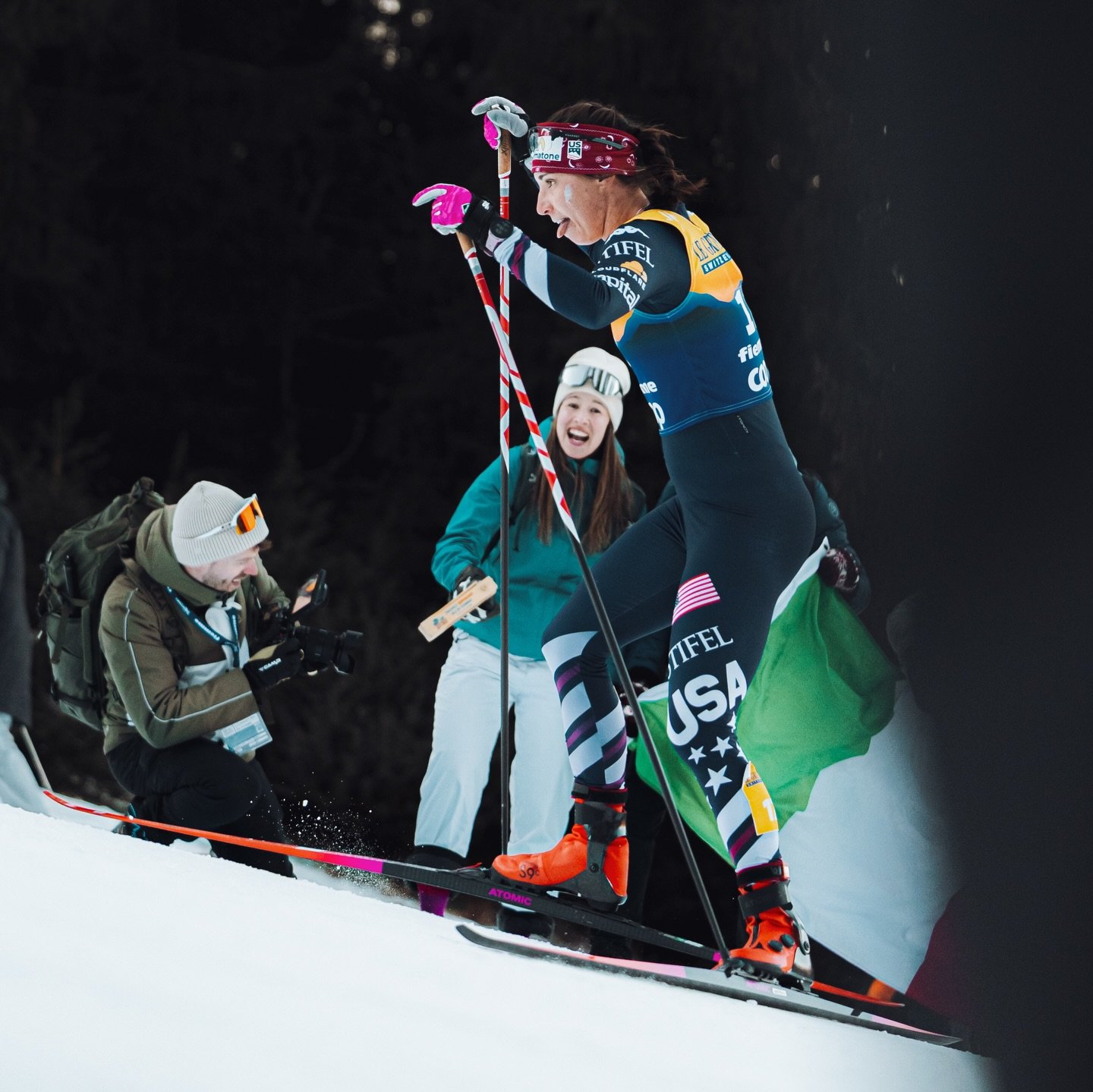 😝 Tour de Ski PB with 14th in the hill climb, and 16th overall, and @jessiediggins with the WIN! Always a treat to race it start to end, riding the ups and downs together. It truly takes a team to make this happen, and feeling so much gratitude for 