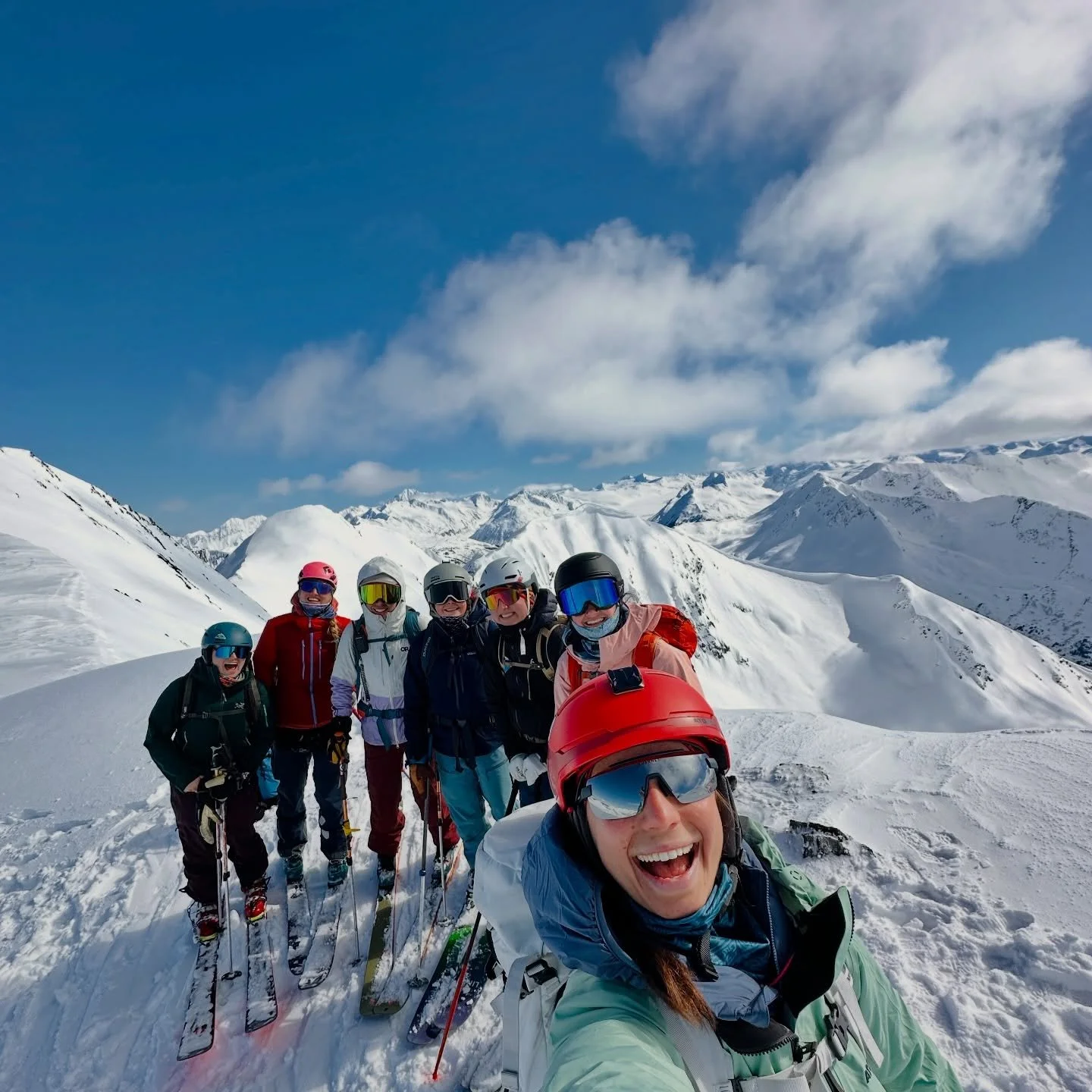 girls were hungry for adventure! Celebrating the one and only @hannah.g.halvorsen in the best possible way 💍 What an incredible few days exploring Alaska on skis with such a fun squad!