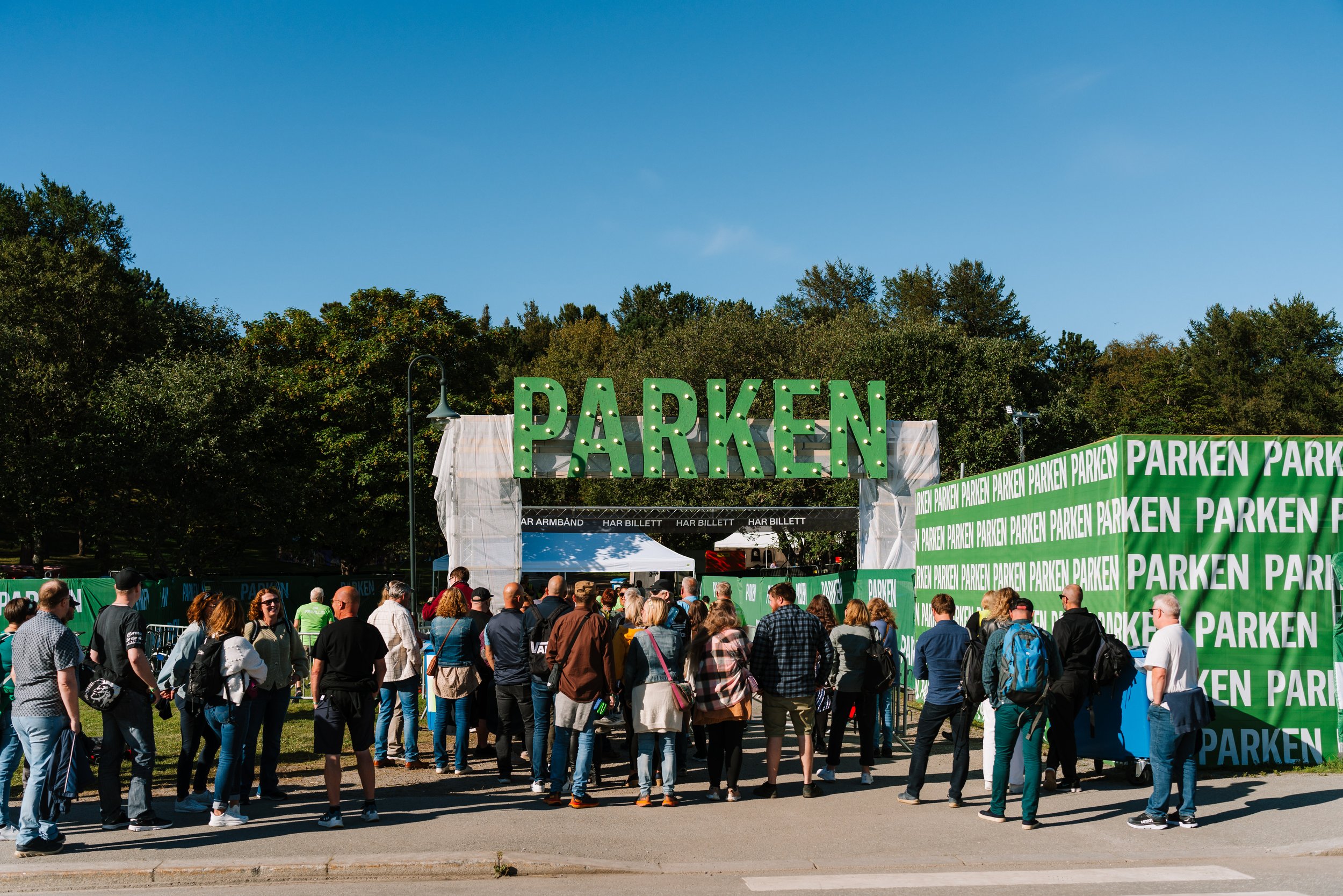 Hent festivalbånd fra onsdag