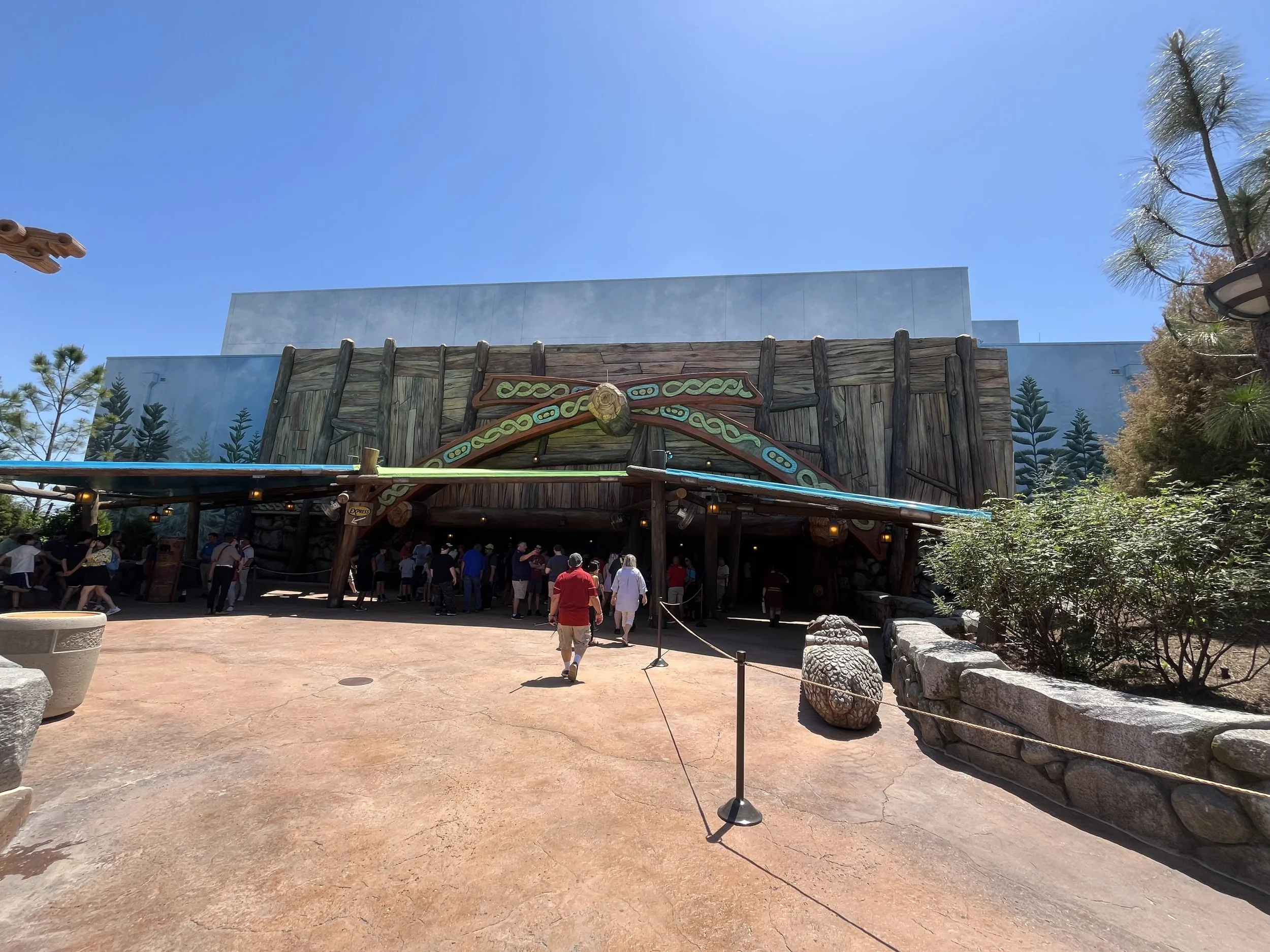 Untrainable Dragon Live Show Entrance - Isle of Berk at Universal's Epic Universe