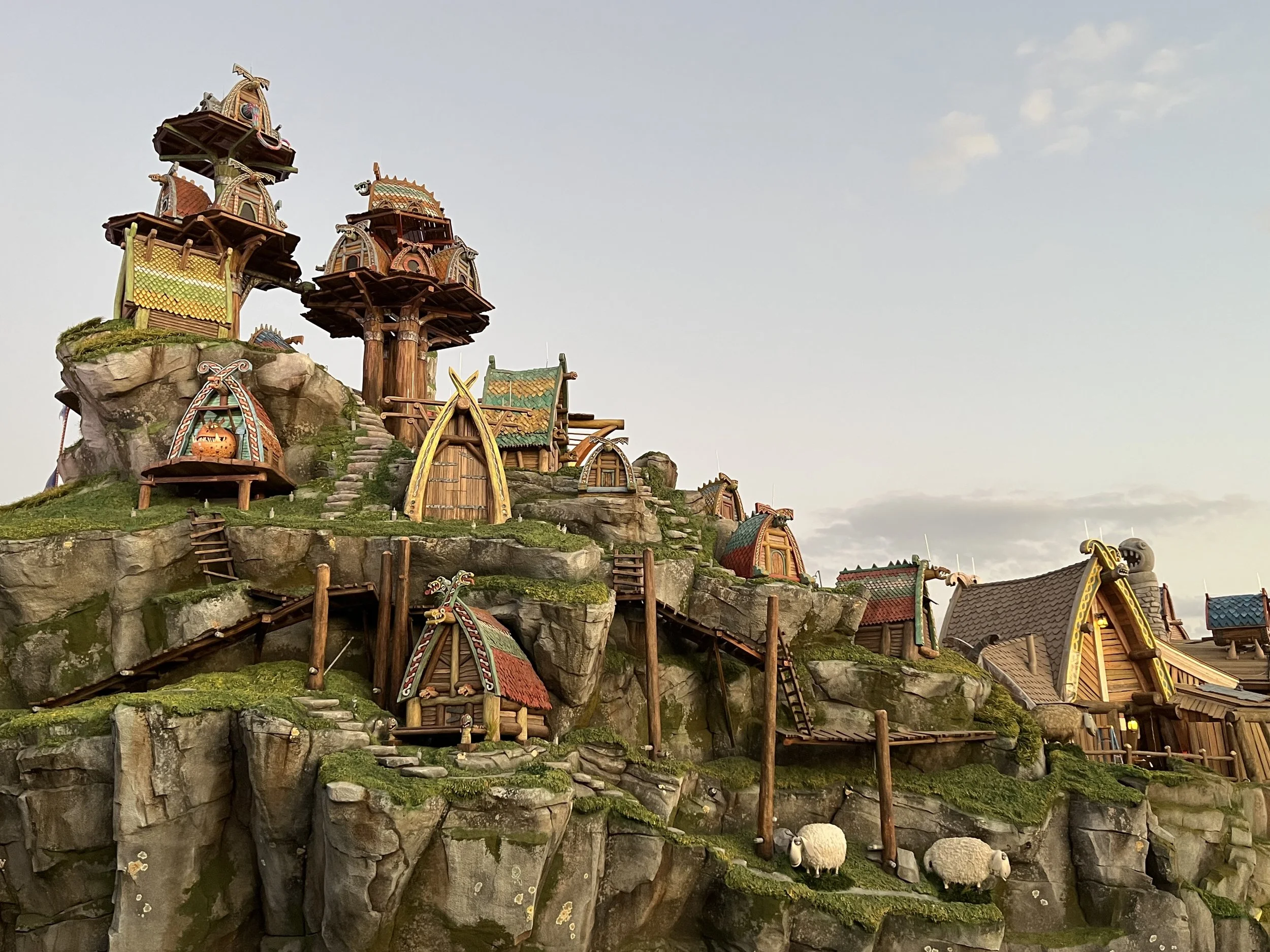 Mainland Retail (How to Treat Your Dragon / Viking Traders) - Daytime View from Playground - Isle of Berk at Universal's Epic Universe