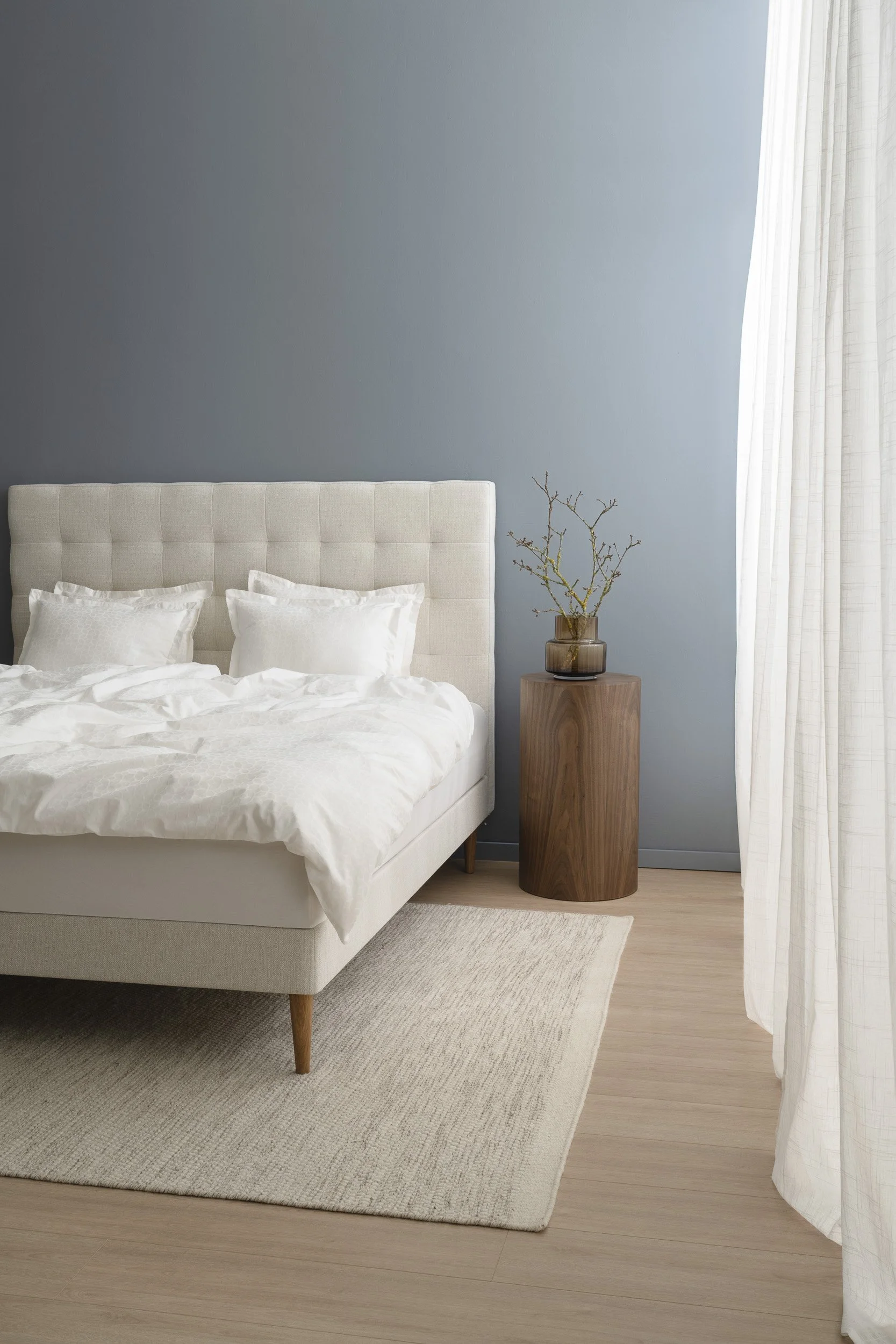 TEMPUR_Stay_SideDetail_Ivory_HBCushion-2500px.jpg