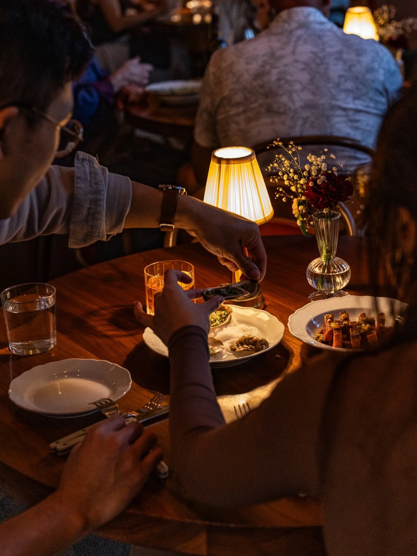 This is exactly how we want to welcome in 2026. 

Have you made your plans yet? Our New Year&rsquo;s Eve experience is live now. Link in bio to join us. ✨

📸: @savanahwillowco
#nye #nyeinatlanta #newyearsexperience #prixfixemenu #nyeprixfixemenuatl