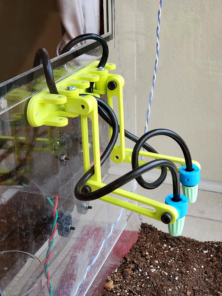 Detailed Look At The Modular, 3D Printed, Adjustable Sprayer Arms
