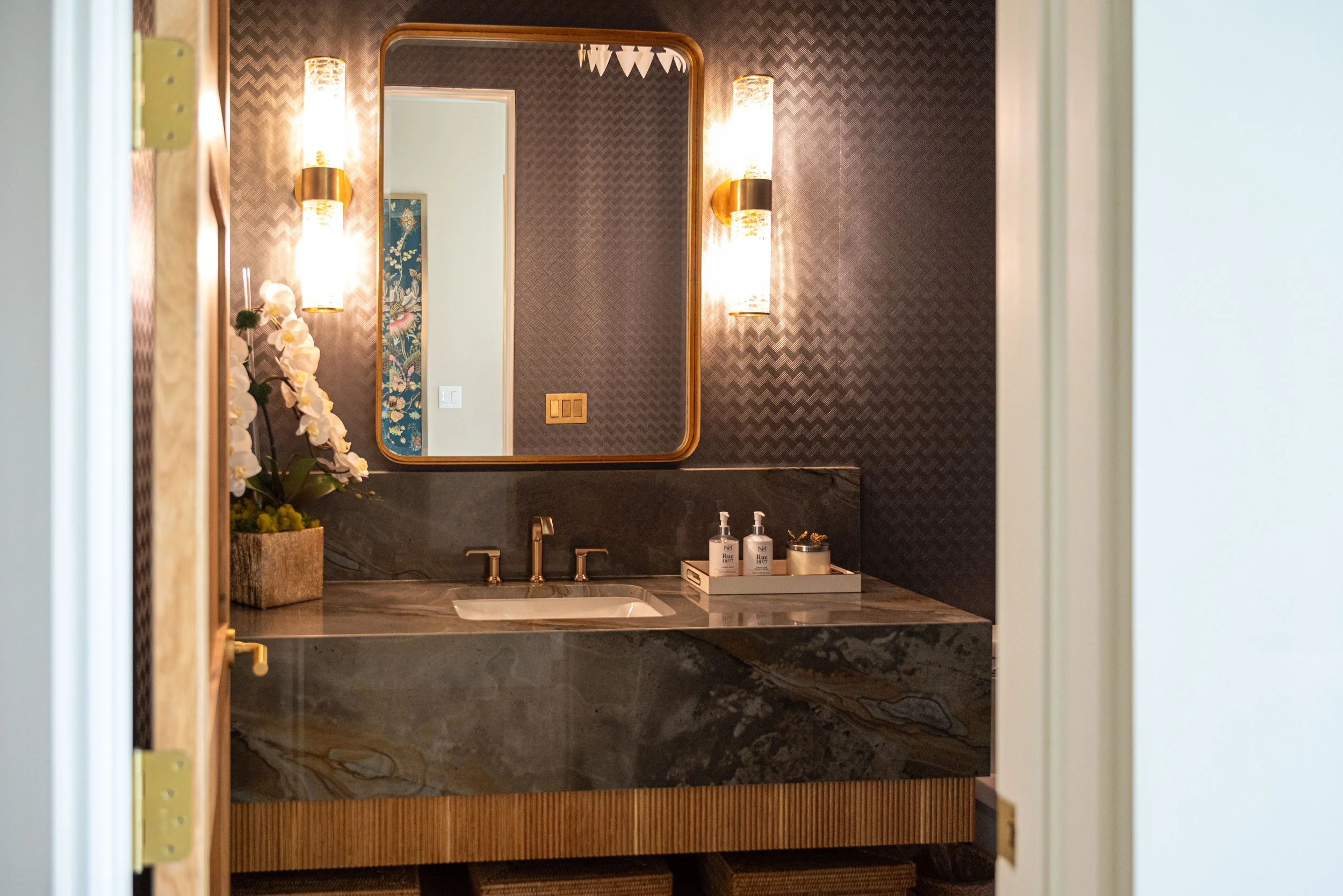 AmandaBeardStyling_1408BryanStBartonville-306.jpg
