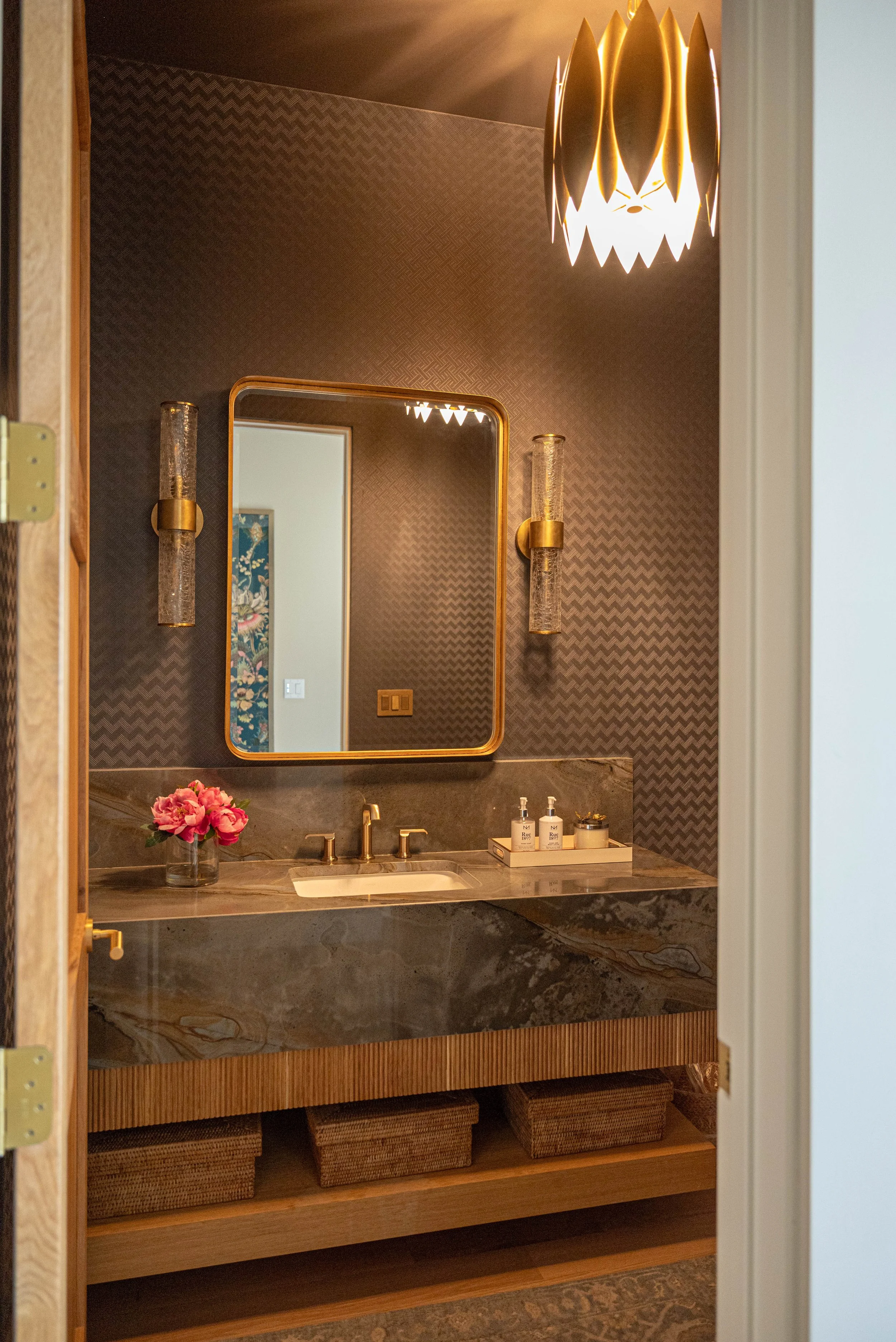 AmandaBeardStyling_1408BryanStBartonville-309.jpg