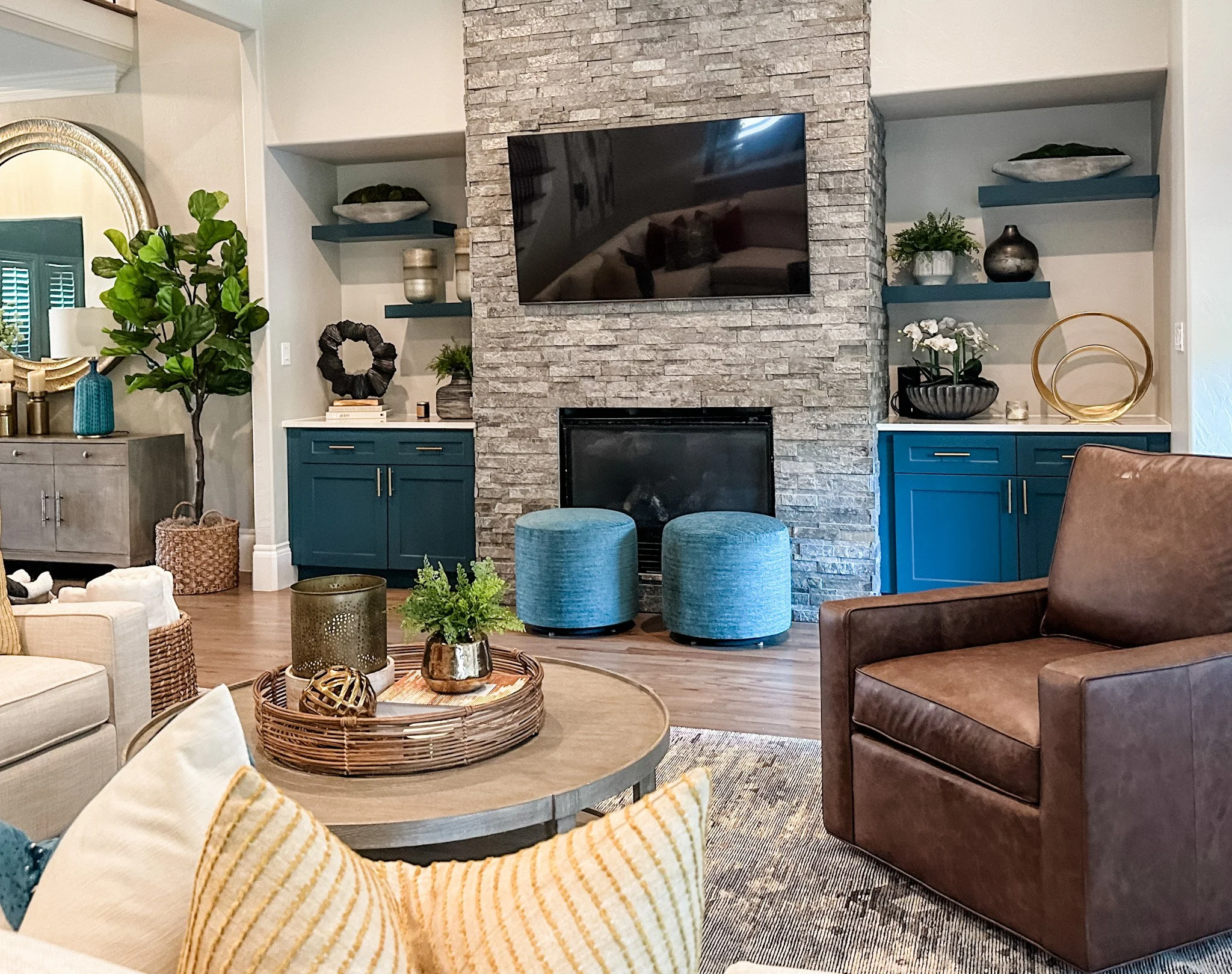 Living Room After.jpg