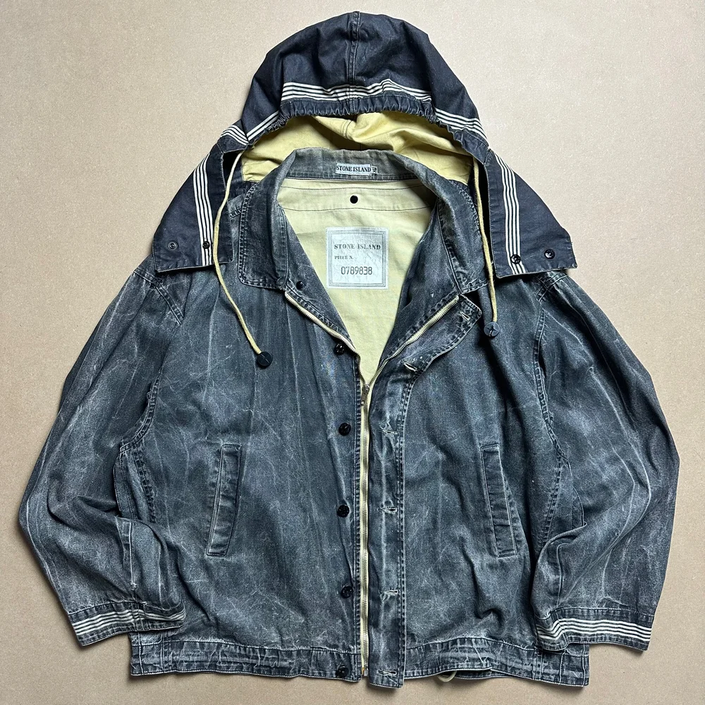 S/S 1986 Charcoal Grey Sail Cloth Marina Spell Out Hooded