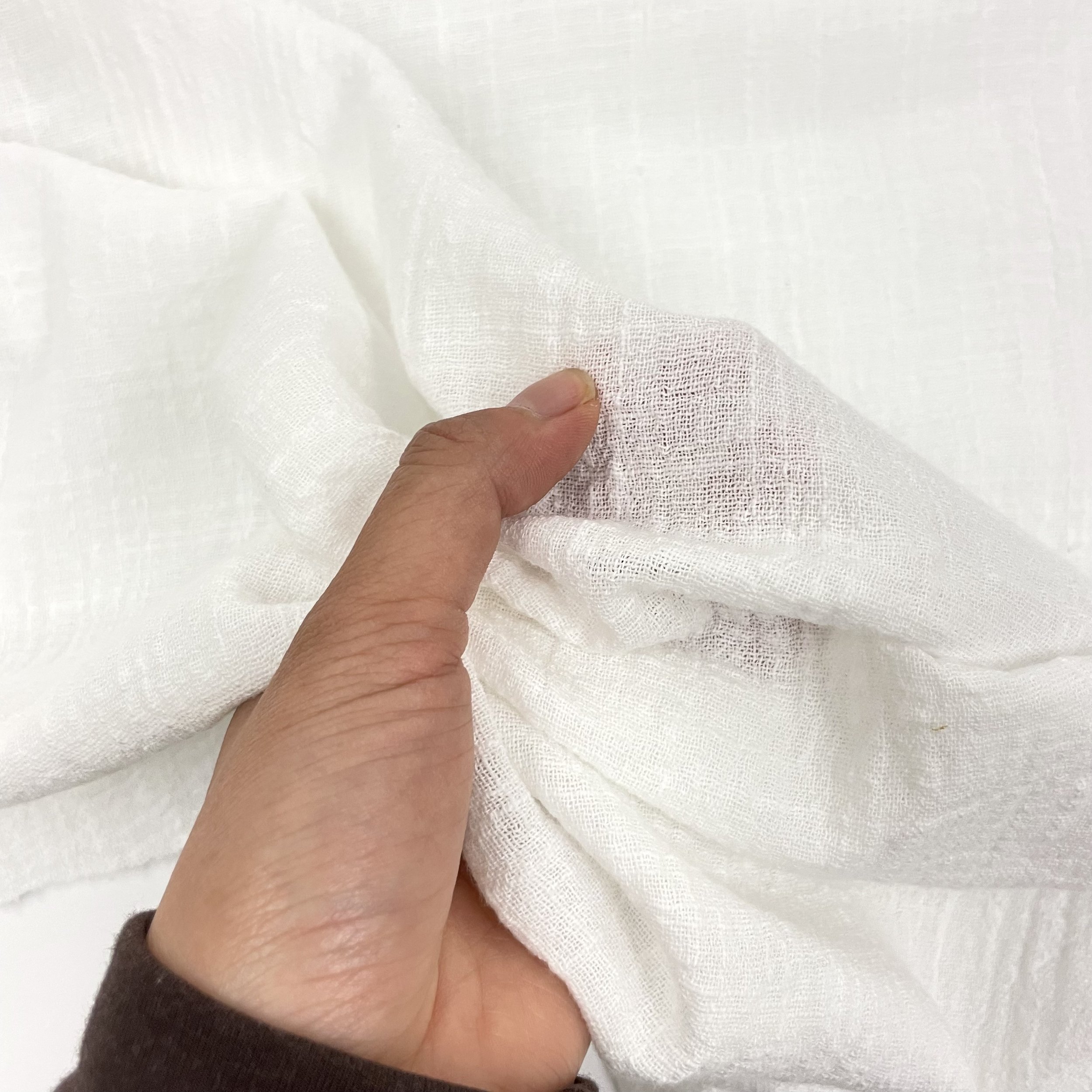 Hey Sew Sister - Lightweight Slub Cotton Fabric - White 4.jpeg