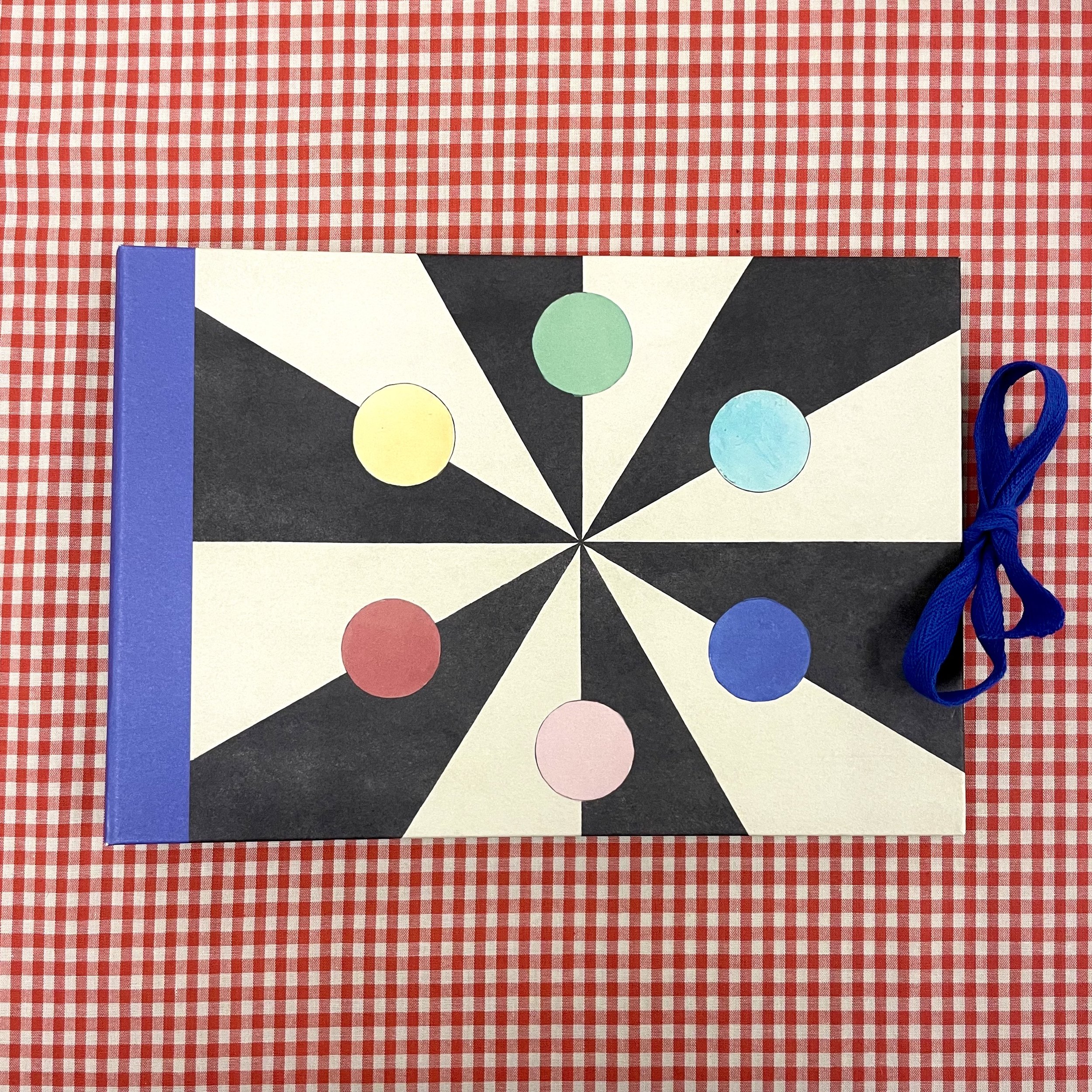 Hey Sew Sister - Roomytown - Benson's Colour Hexagon - Artist's Sketchbook 1.jpeg