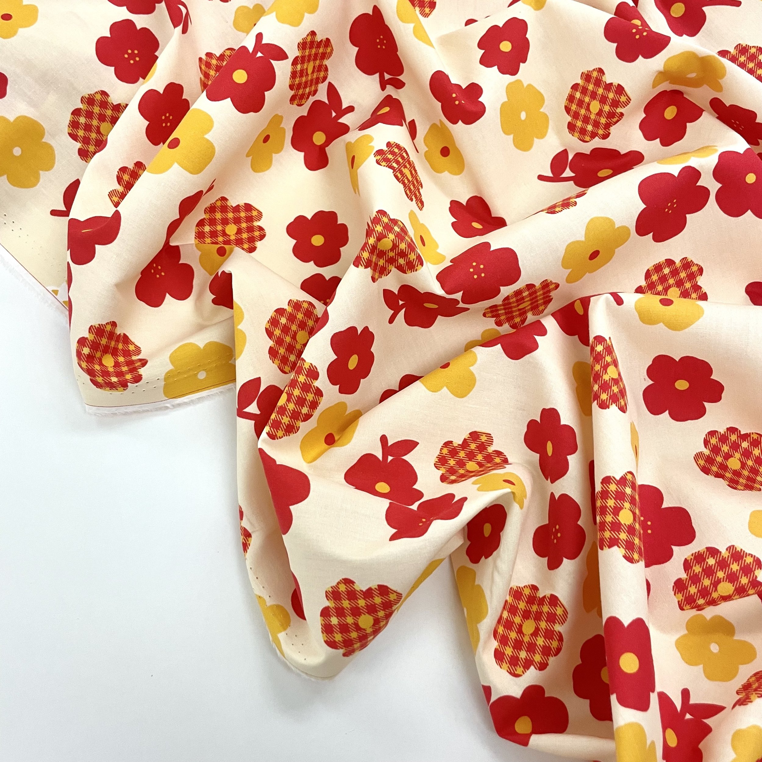 Hey Sew Sister - Jolene - Retro Floral Cotton Poplin Fabric 2.jpeg