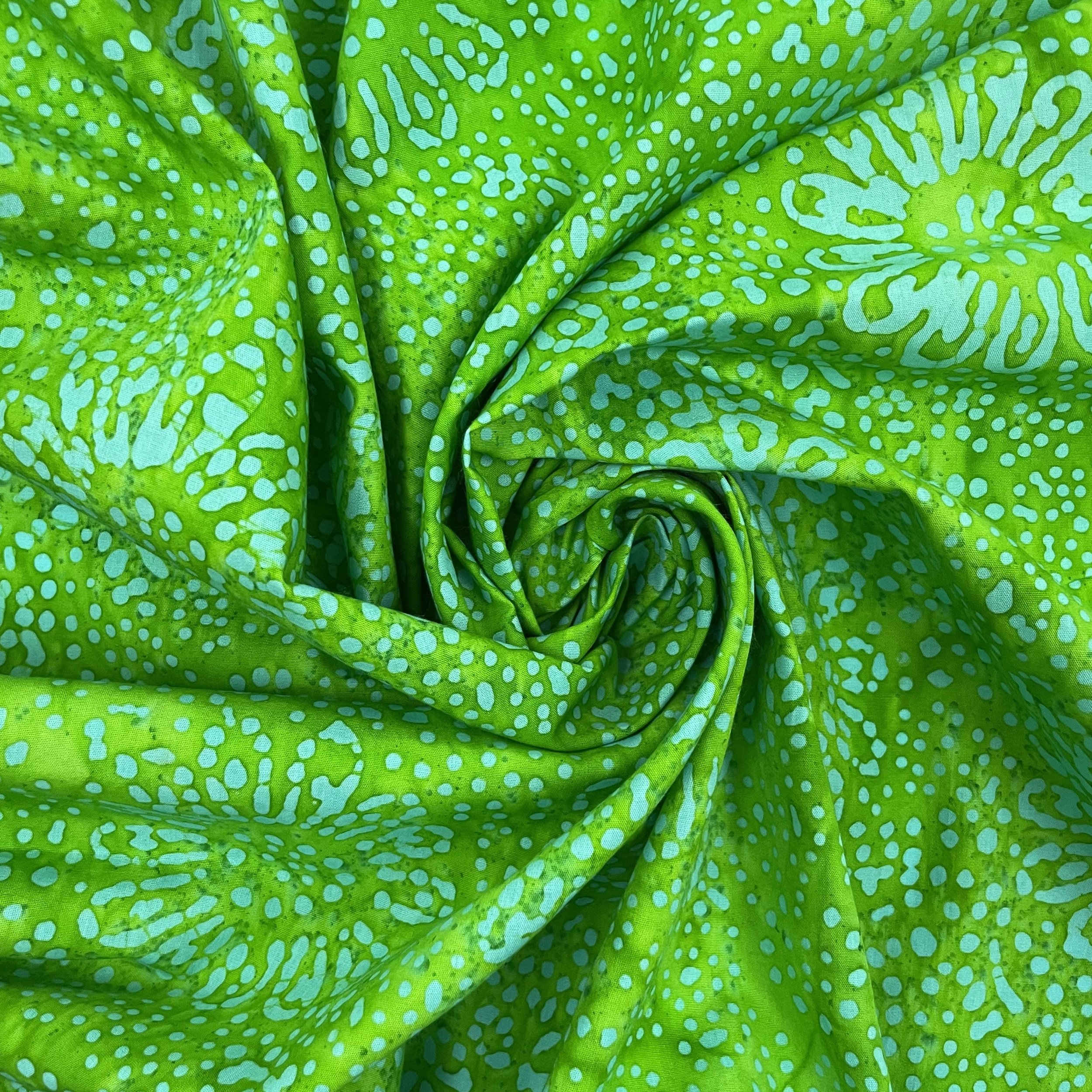 Hey Sew Sister - Green Sunflower - Cotton Batik Fabric 3.jpeg