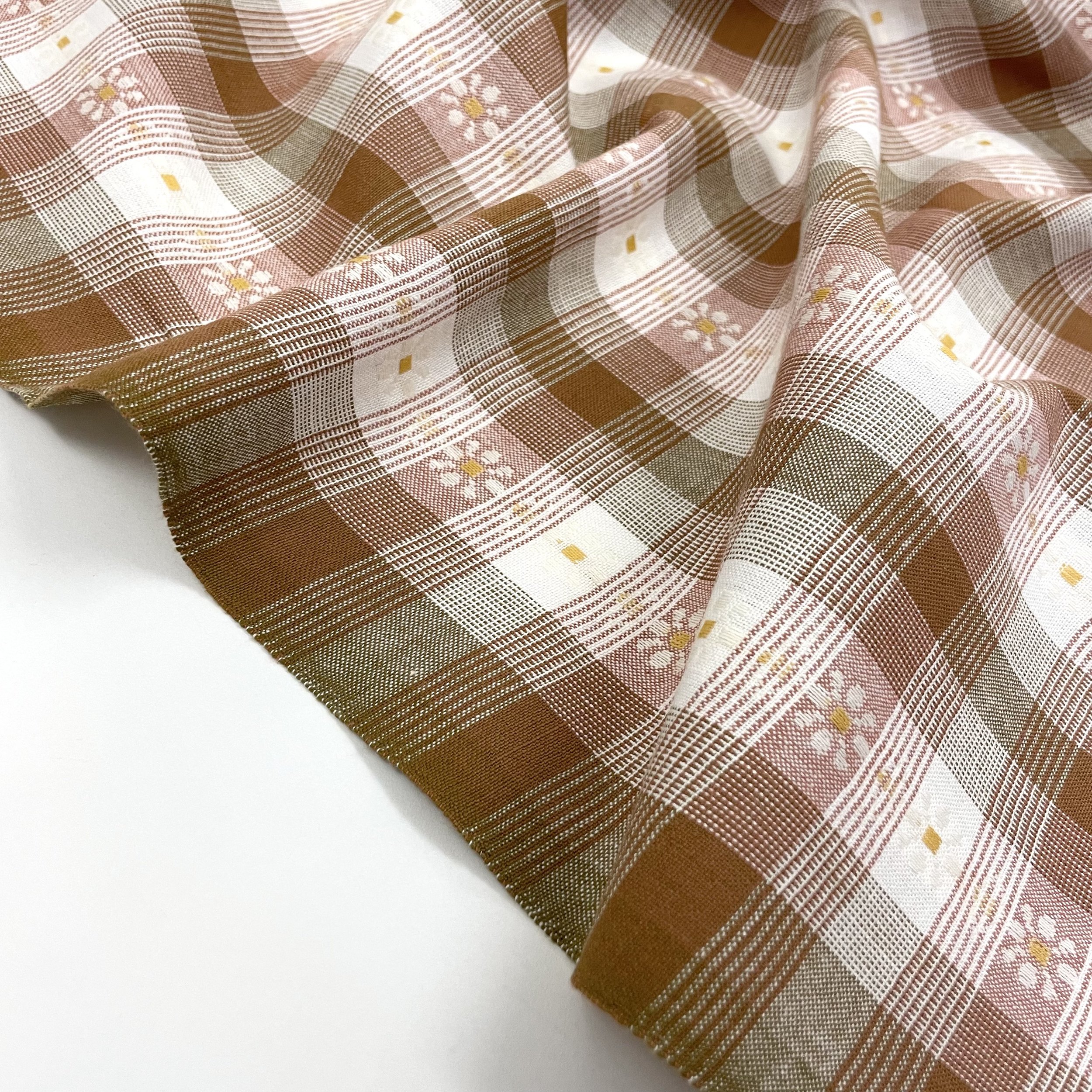 Hey Sew Sister - Fableism - Rose Gold - Golden Hour - Cotton Check Daisy Fabric 4.jpeg