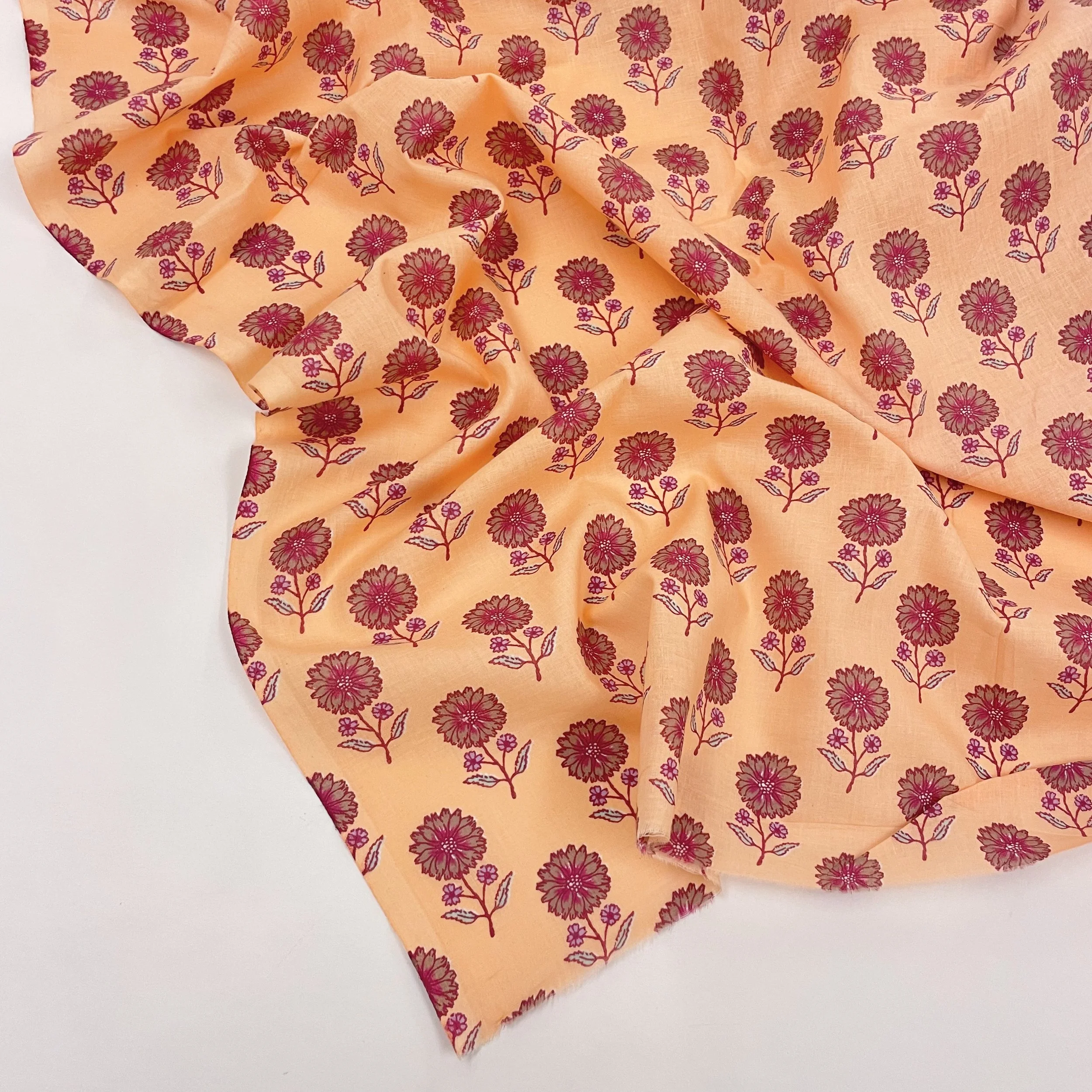 Hey Sew Sister - Apricot Daisy - Screen Print Floral Cotton Fabric 1.jpeg