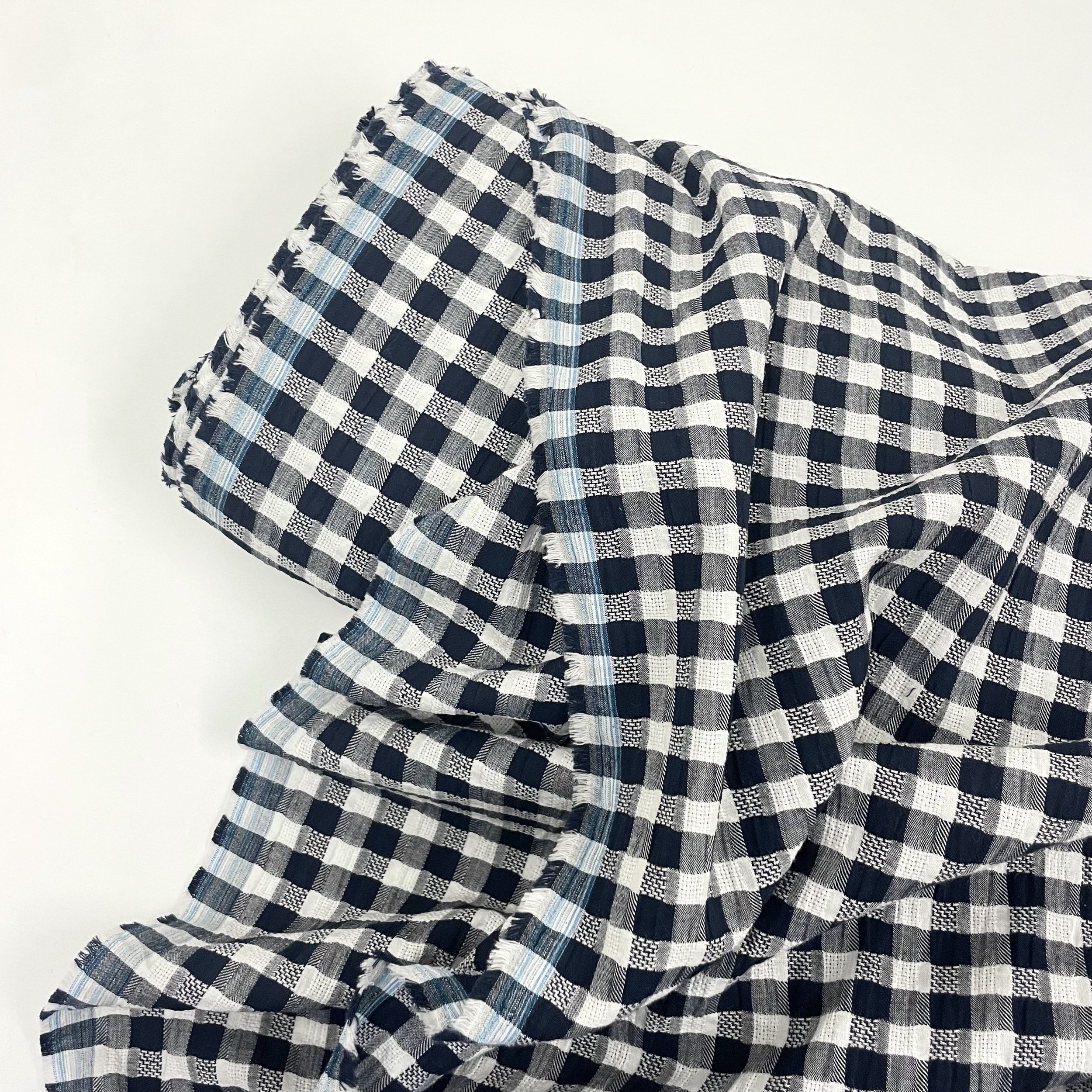Juna - Cotton Seersucker with slight stretch - Navy Gingham Cotton Seersucker Fabric 3.jpeg
