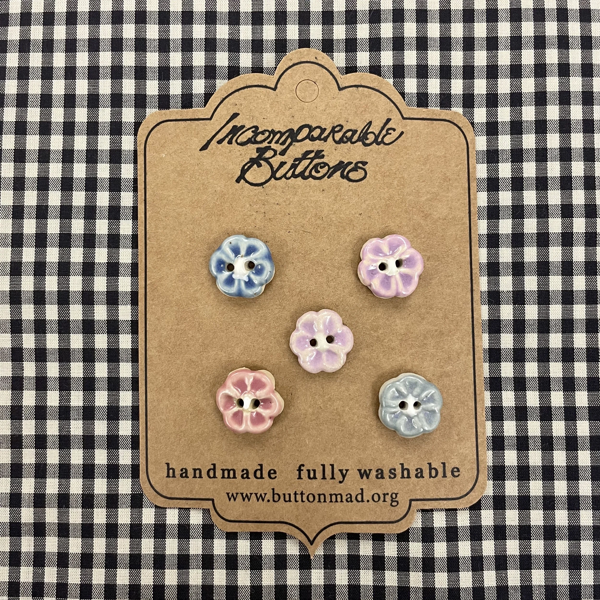 Incomparable Buttons - Hand painted Ceramic Buttons - Sweet Flowers