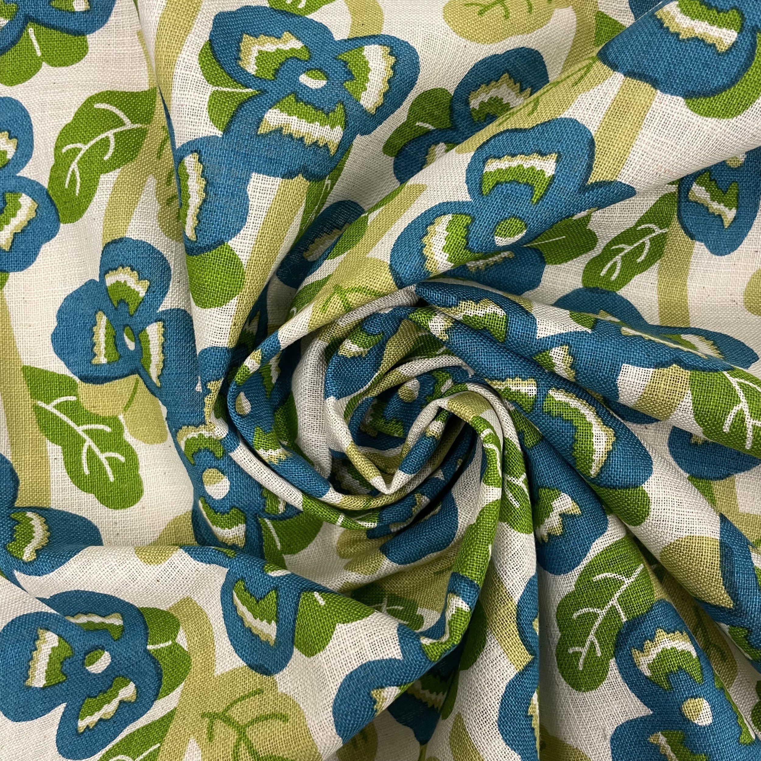 Hey Sew Sister - Sevenberry Japan - Fresh Pansy - Pansy Printed - Loose Weave Cotton Fabric - Blue 3.jpeg