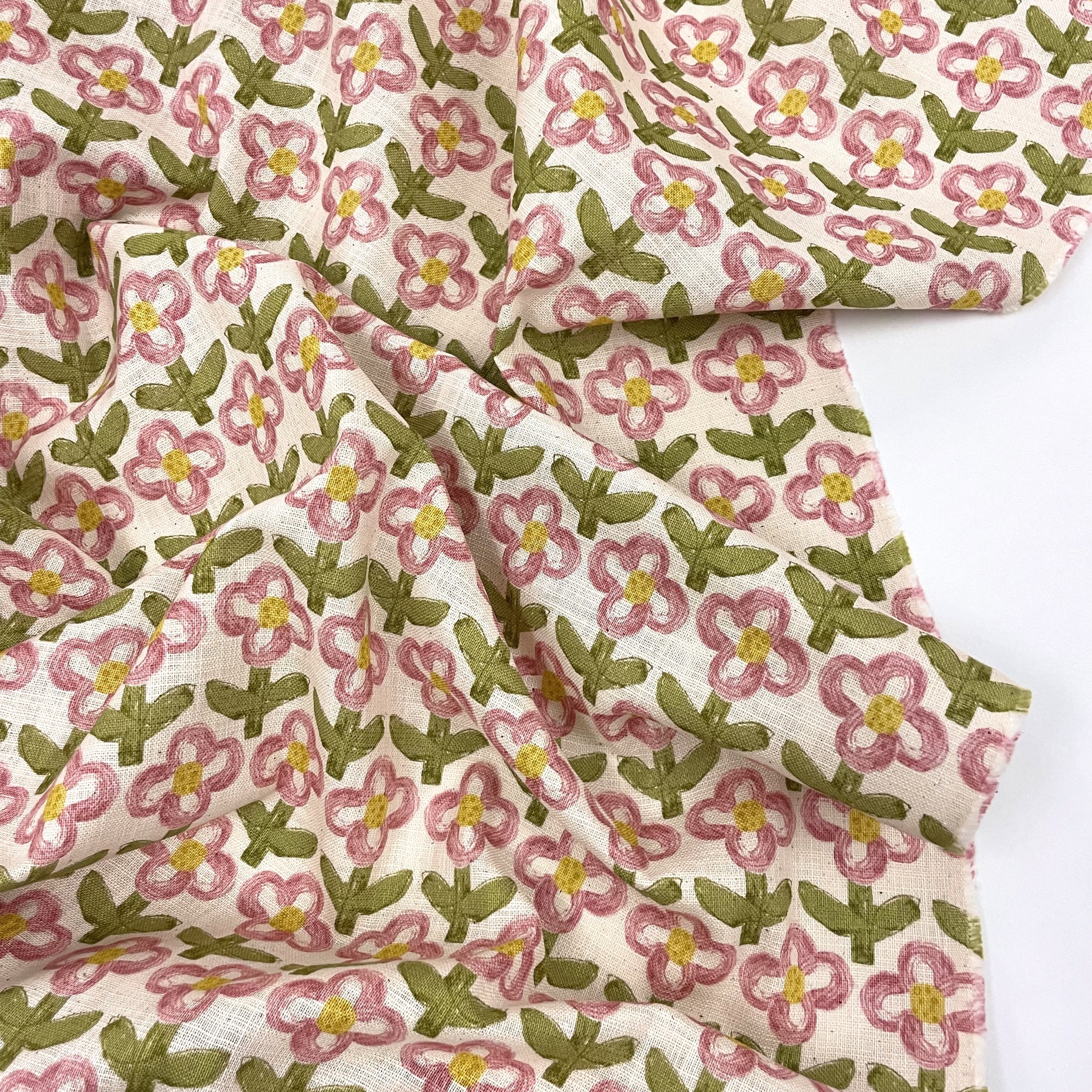 Hey Sew Sister - Sevenberry Japan - Nobana Hanako - Cute Flower Print Loose Weave Cotton Fabric - Pink on Natural 2.jpeg