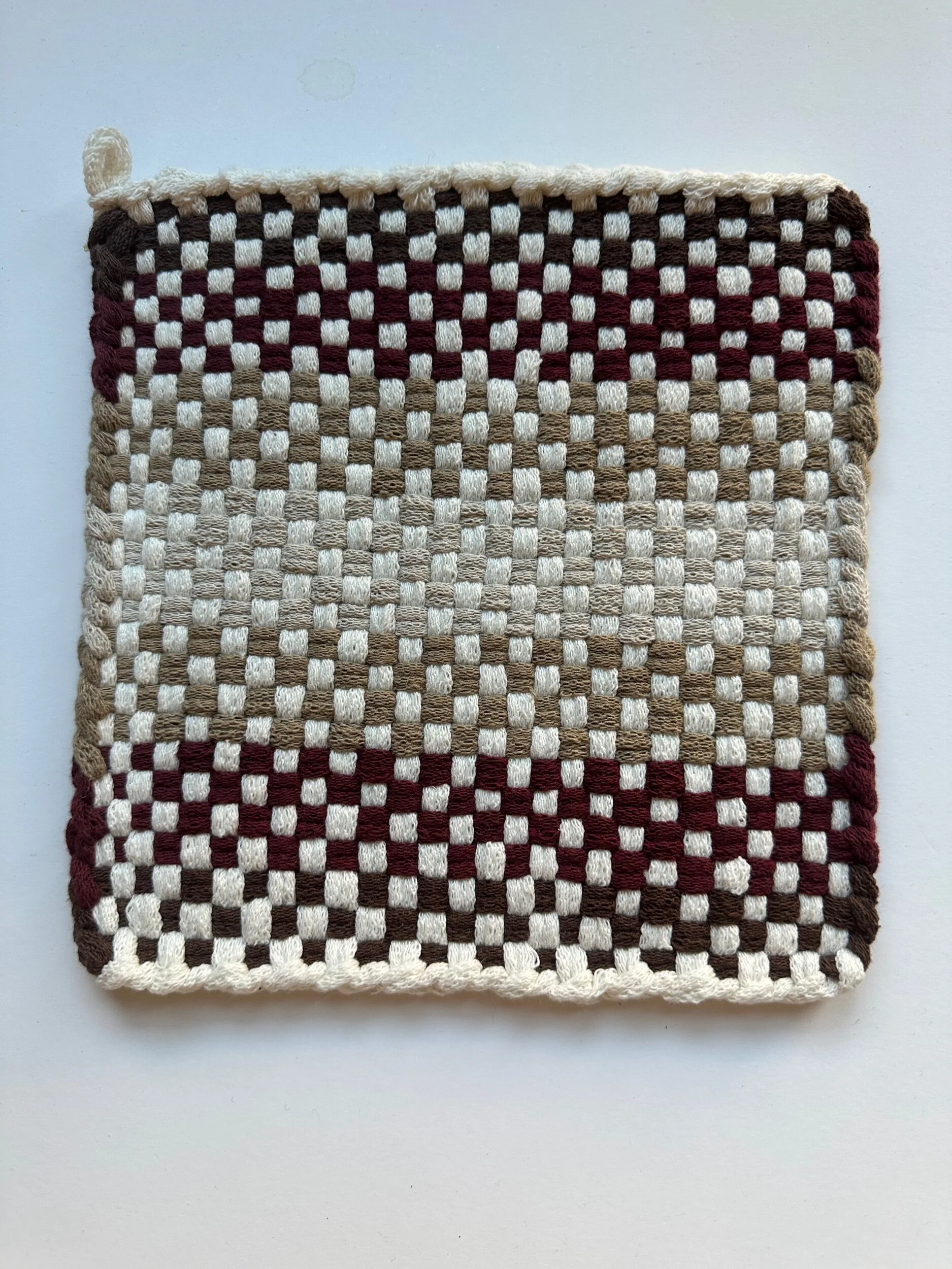 C7DC5712-D634-448C-A111-D547577E4CCA