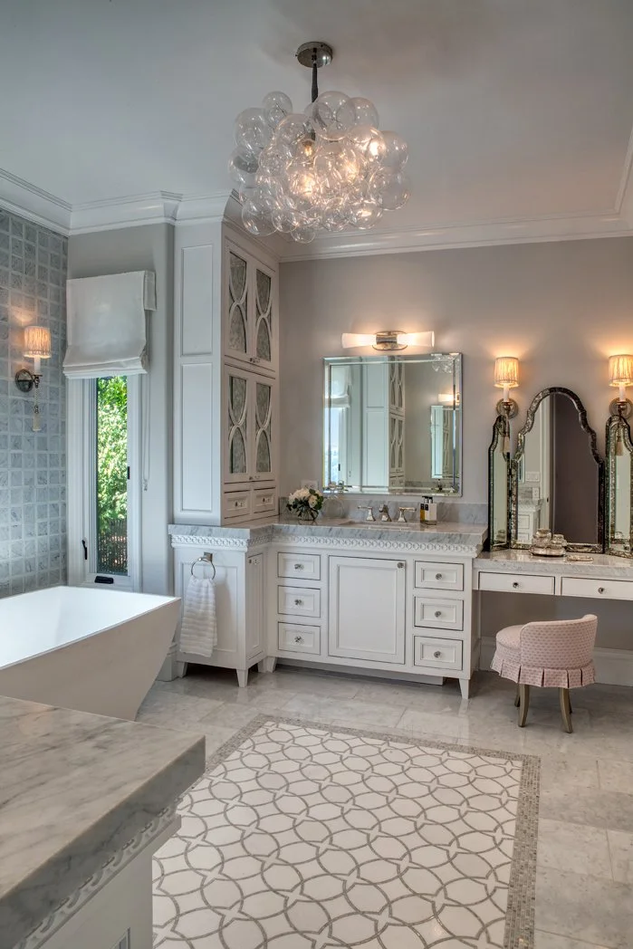 1059ViaAltaMasterBath1A_72.jpg