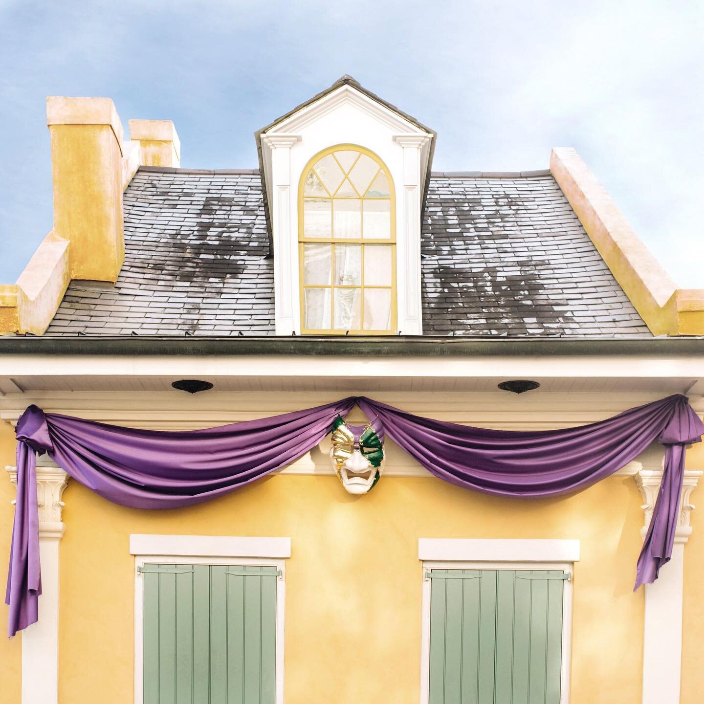 Happy Mardi Gras from B Interior Design Studio! 📿💜💛💚🎭 Laissez Les Bon Temps Rouler! Everywhere else, it&rsquo;s just Tuesday.  #MardiGras2020
