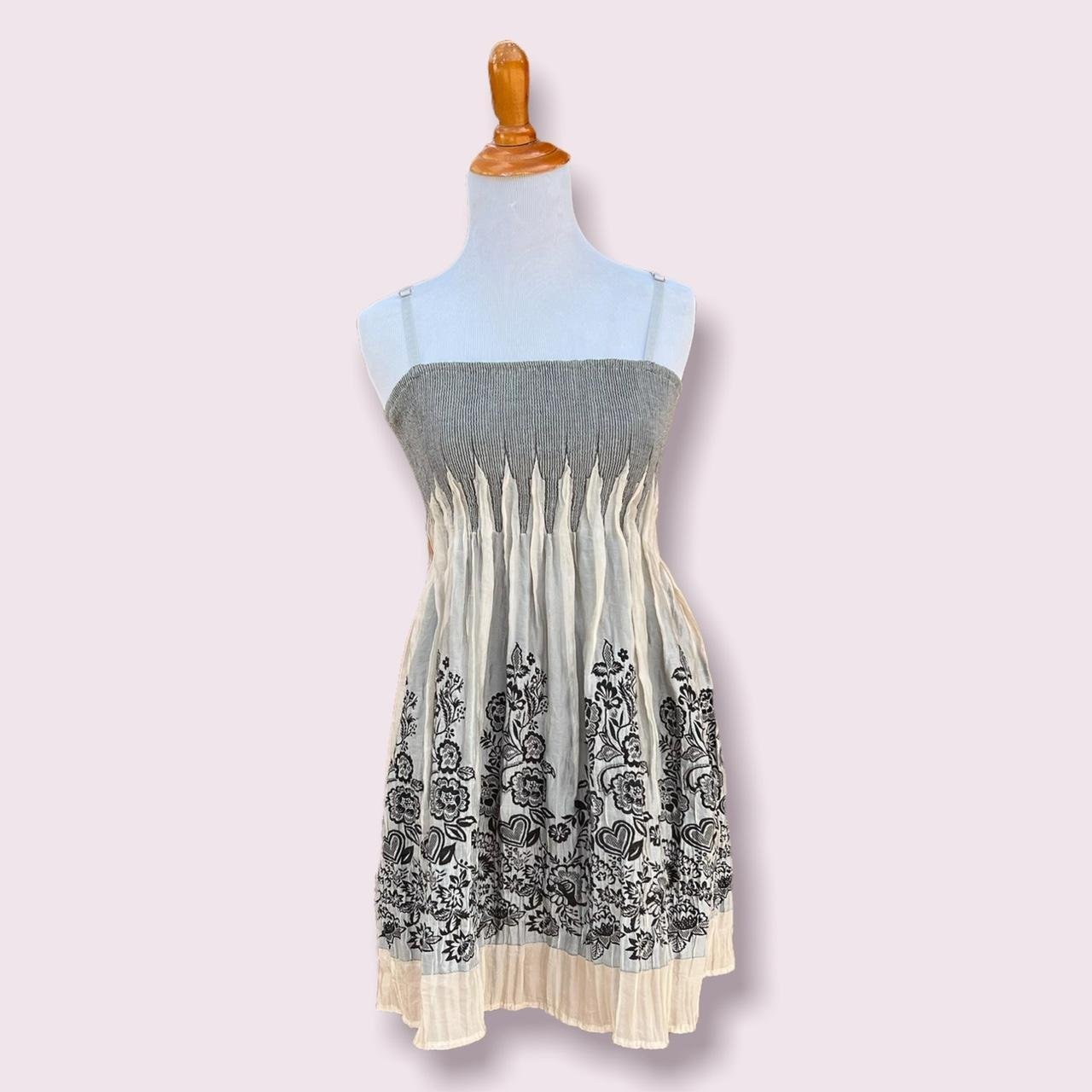 smockdress1.jpg