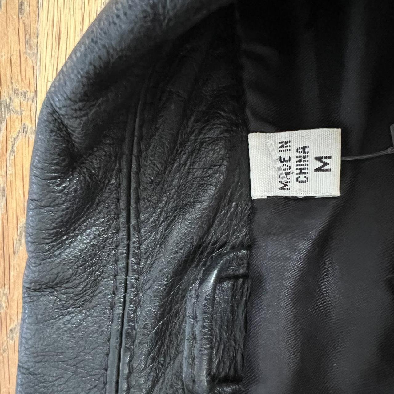 blackeleatherjacket4.jpg