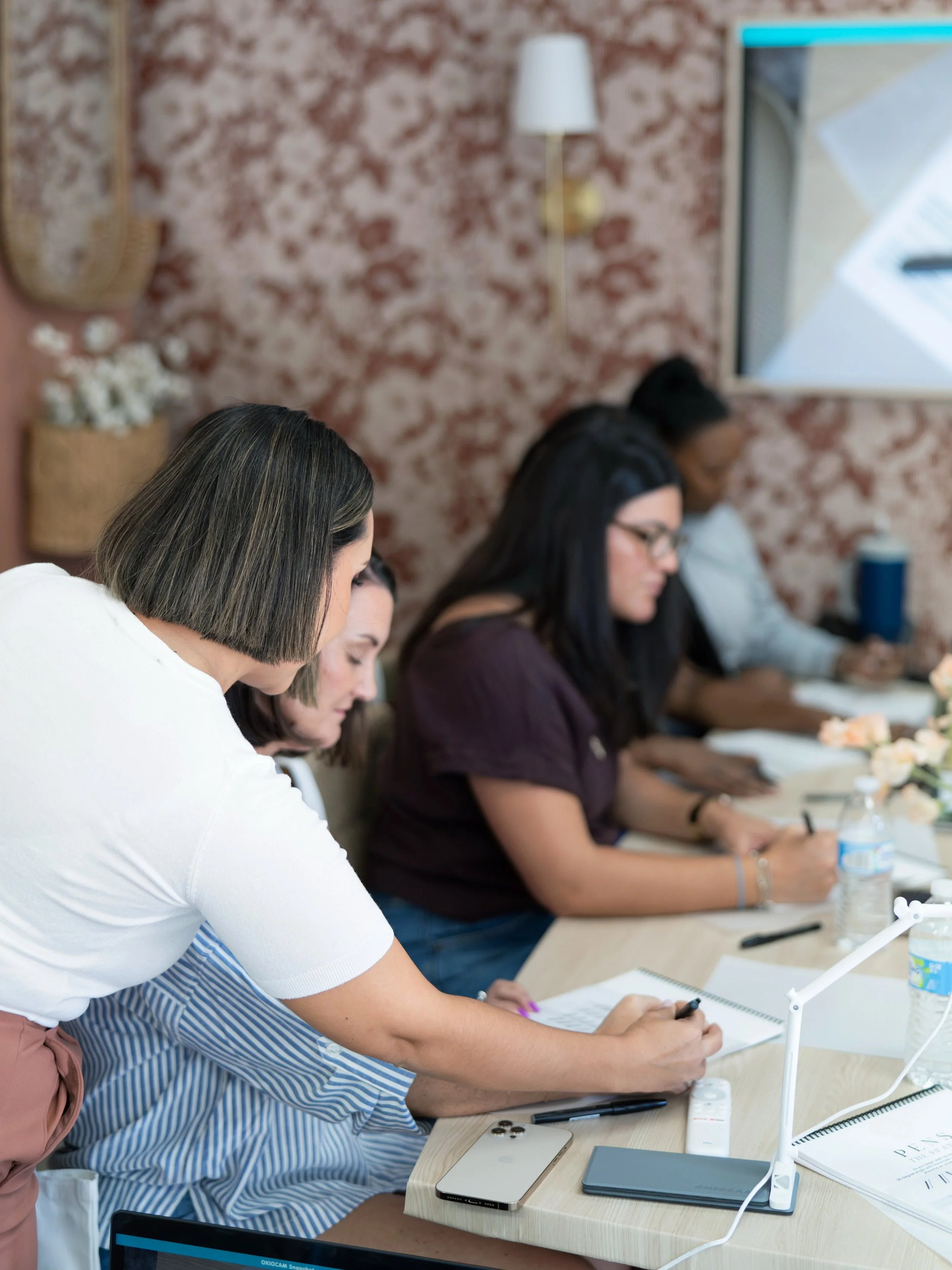 Come learn a new skill with us✨

Our Calligraphy Workshops dive into the essential basic strokes and explain how to use the pens and materials given at the workshop! 

Upcoming Workshops:
🗓️- 9/29 (ONLY 1 SPOT LEFT)
🗓️-10/22
🗓️-10/27

🔗Sign up fo