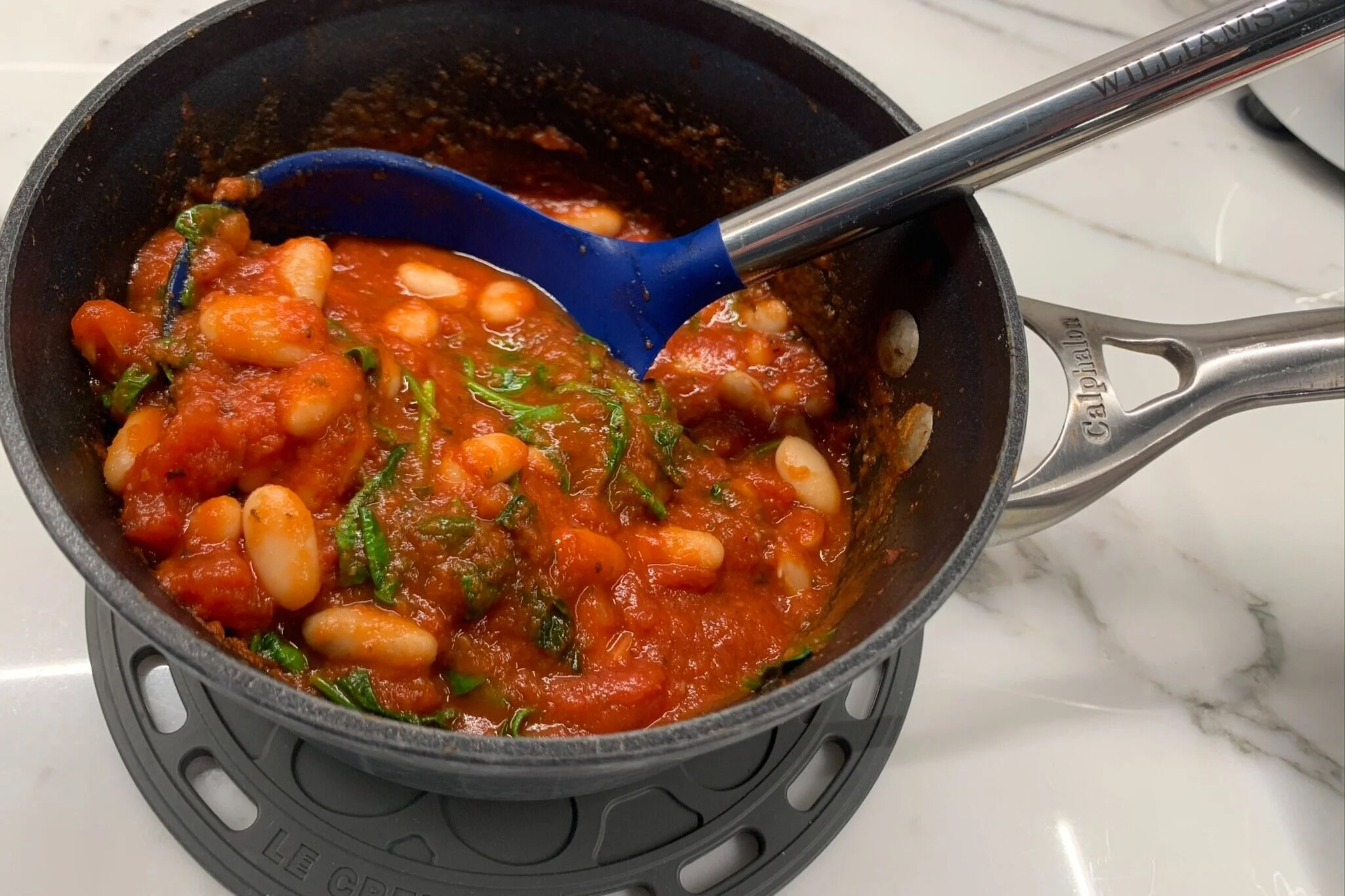 QUICK WHITE BEAN RAGÚ This easy and delicious weeknight meal can be made in 10 minutes! — Prep