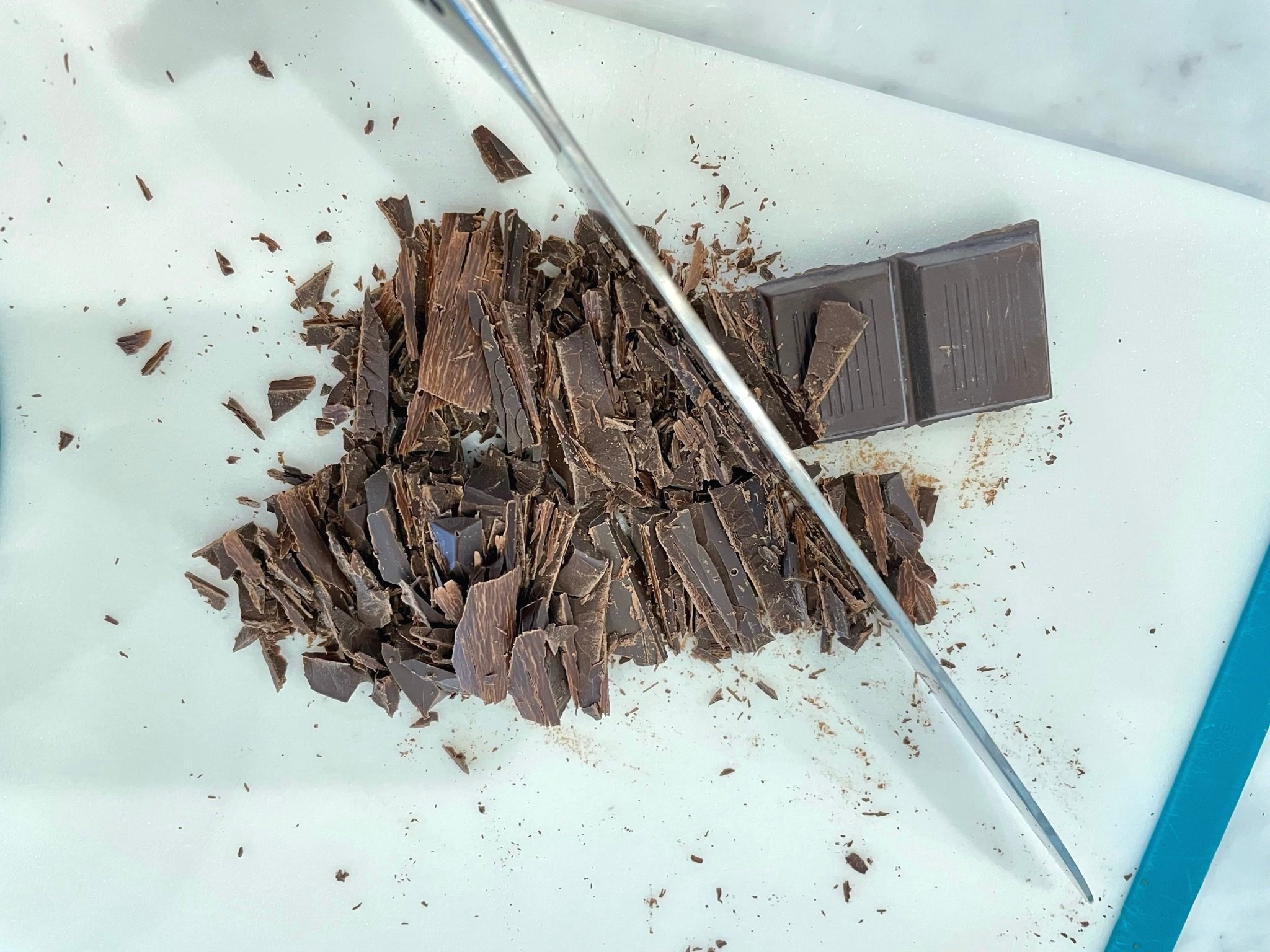 Chop chocolate.
