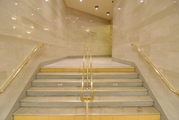 Grand Central Terminal - Access Stair