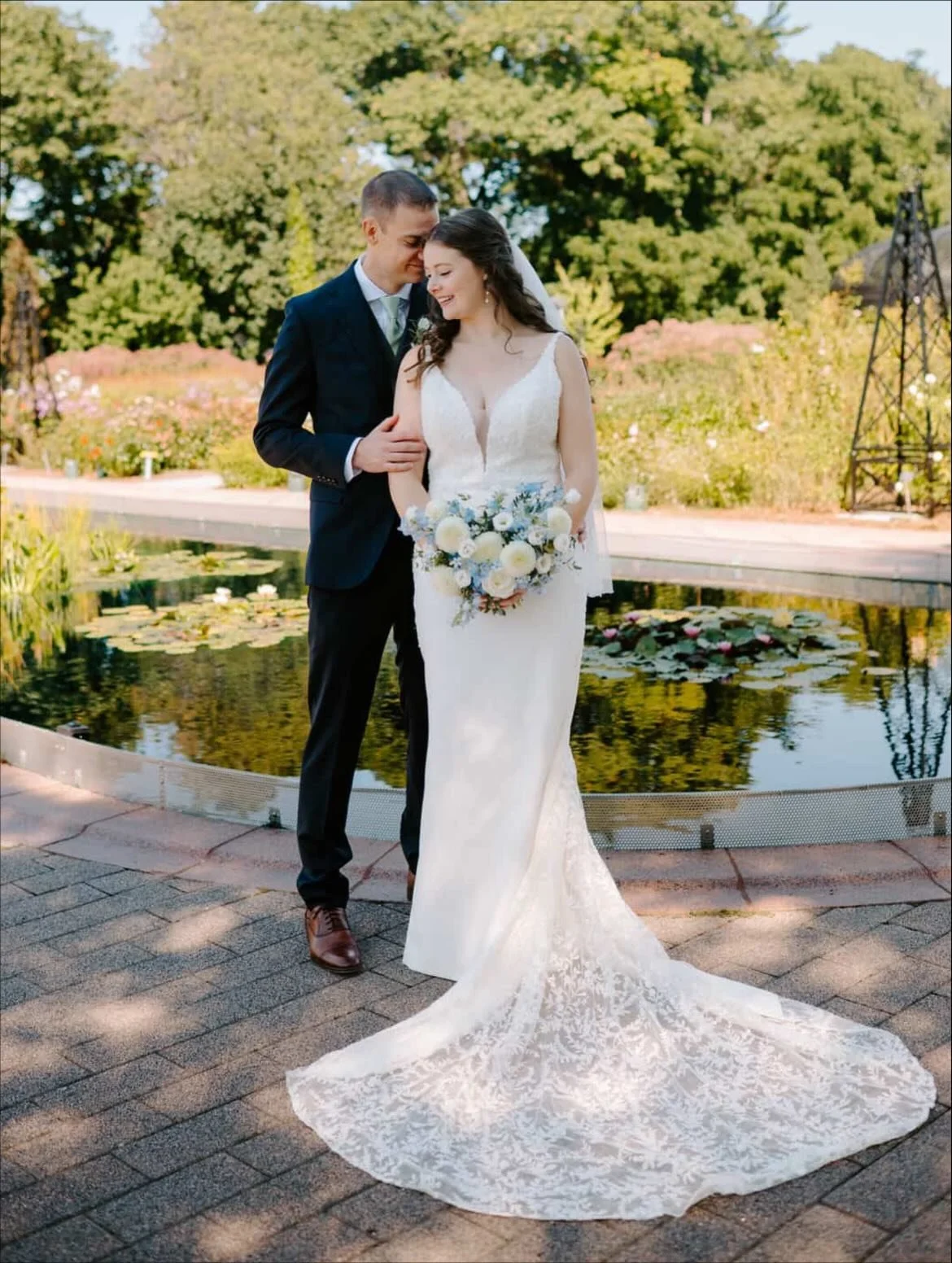 Real bride Kaitlyn ✨ Absolutely radiant, inside and out, on her wedding day. 💚