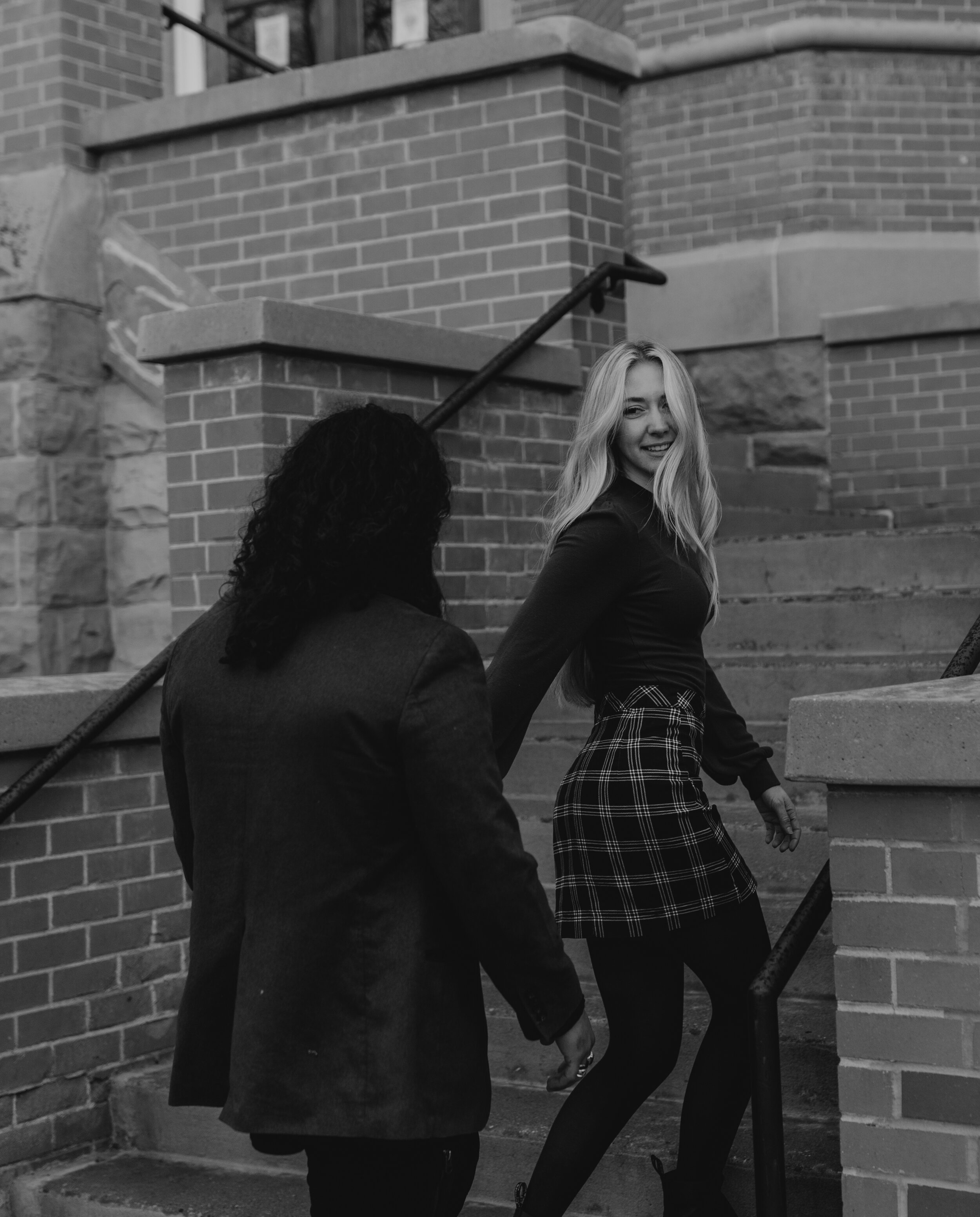harry-potter-themed-engagement-photos-harry-potter-photoshoot-book-themed-photoshoot-nerd-couple-photoshoot-brayden-and-syd-photography
