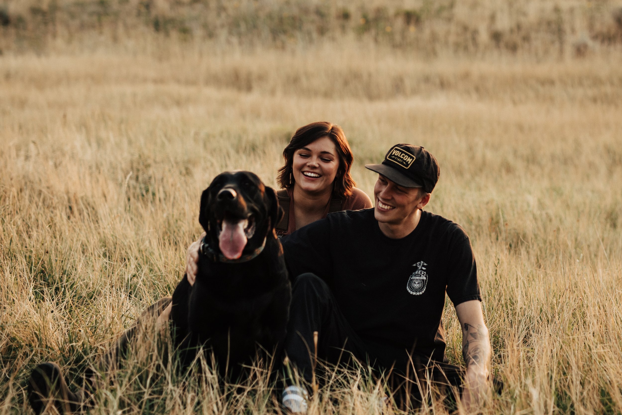 mountain-feild-couple-photos-with-dog-engagement-session-brayden-and-syd-photography-engagement-session-outfit-inspiration-couples-session-with-dog-utah-photographer