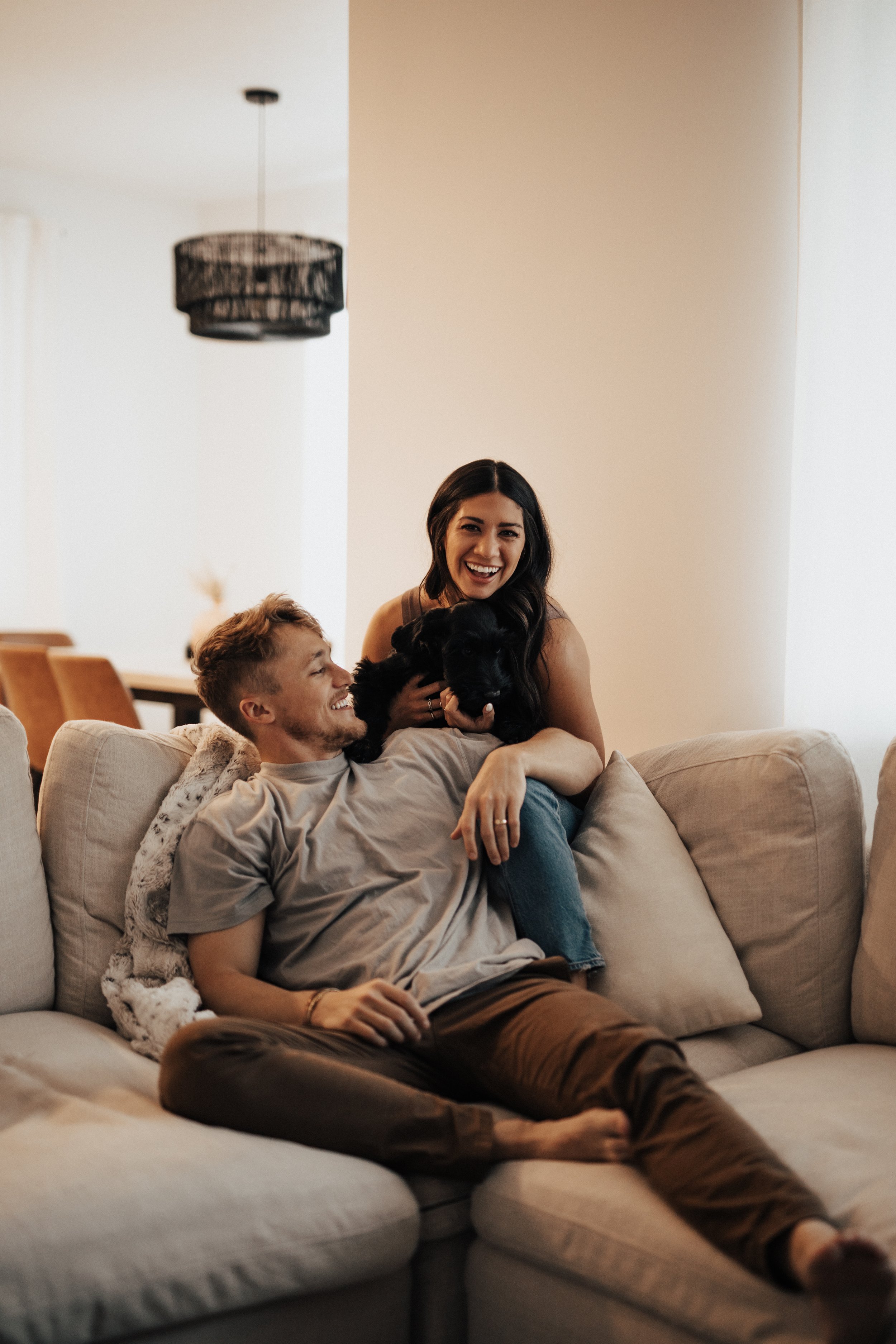 in-home-couples-shoot-with-dog-7.jpg