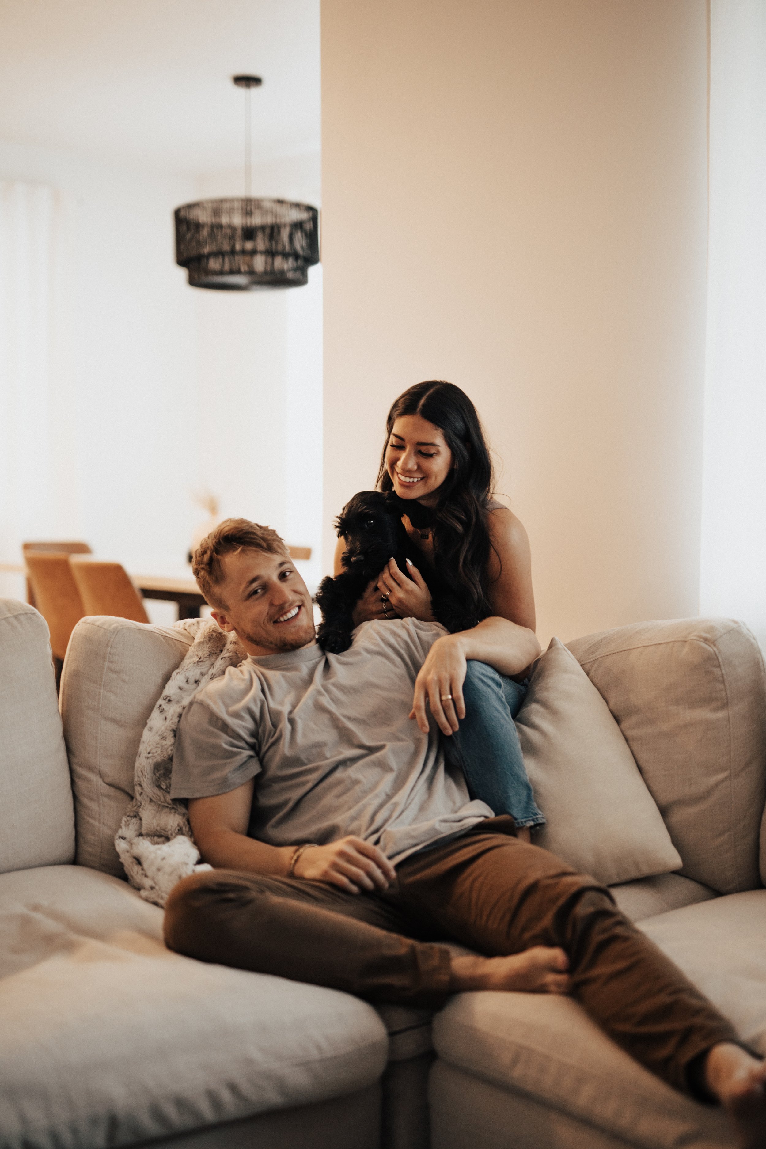 in-home-couples-shoot-with-dog-8.jpg